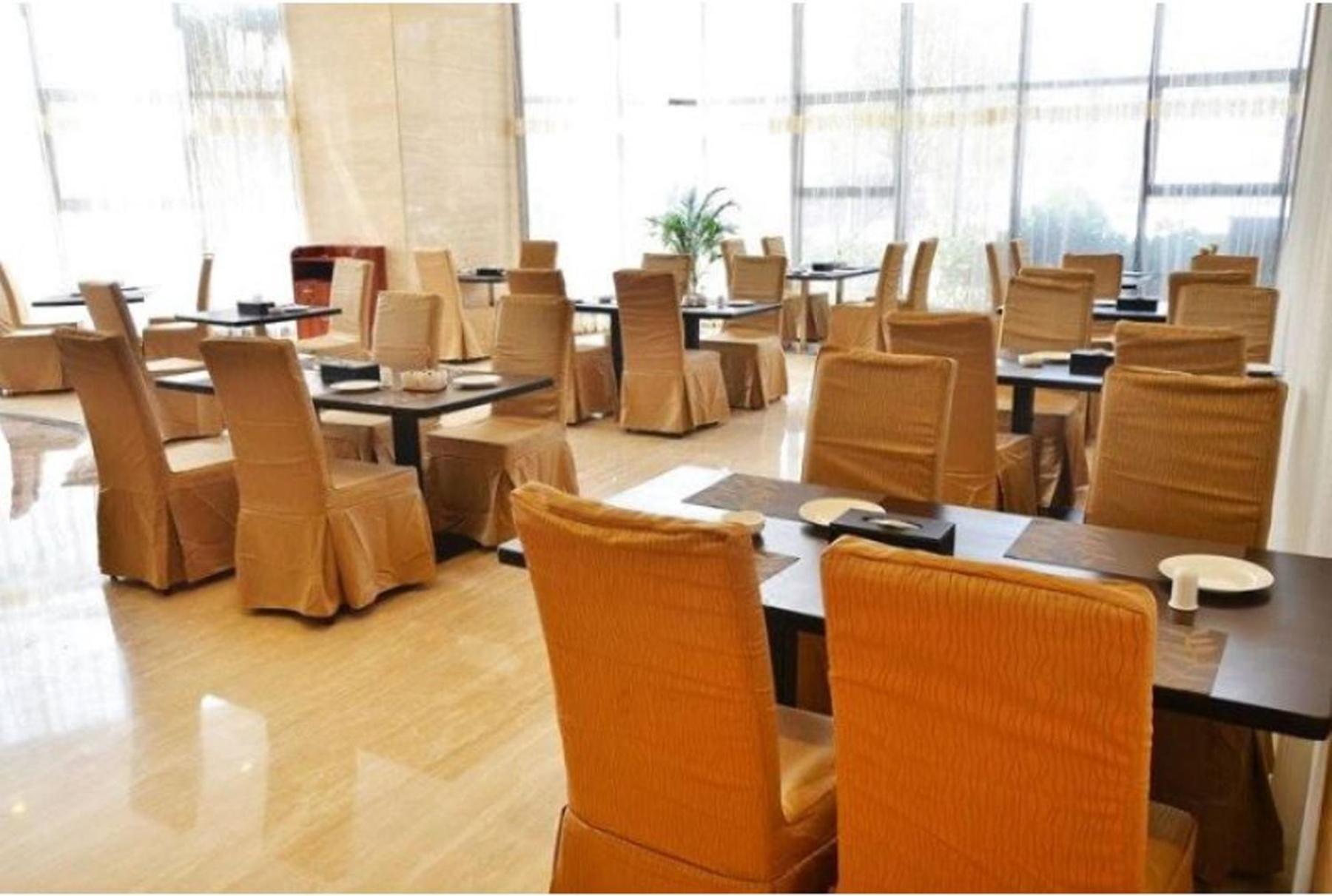 Ramada Huize