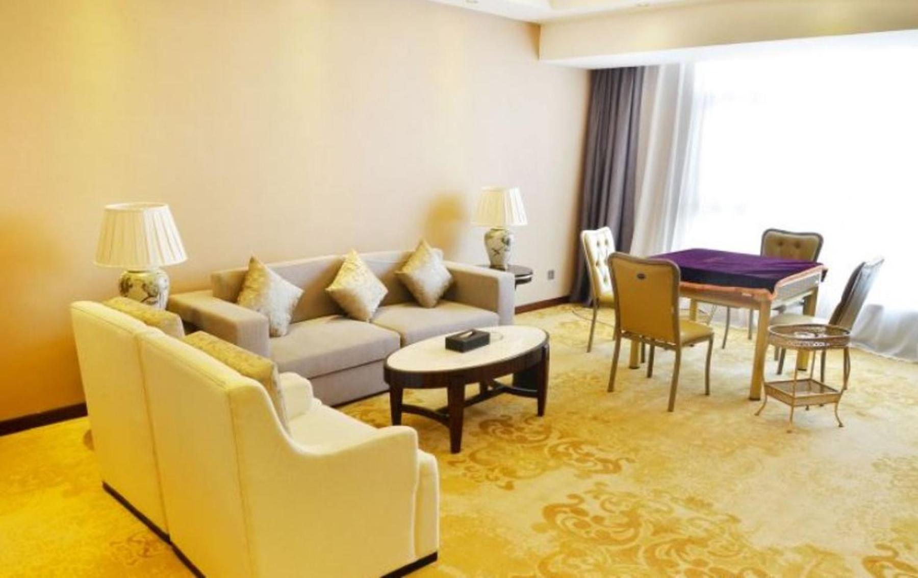 Ramada Huize