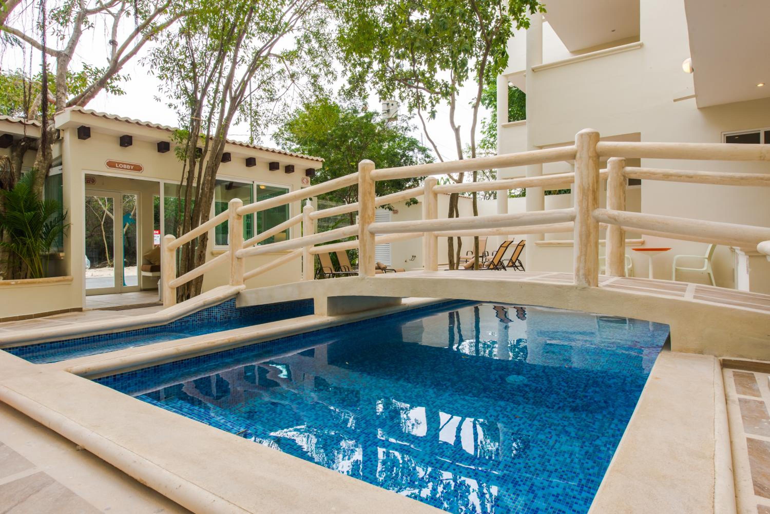 Condo Casa del Arbol - Image 2
