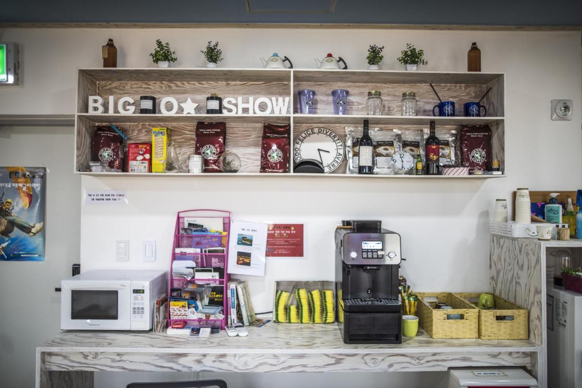 Big O Show Guesthouse