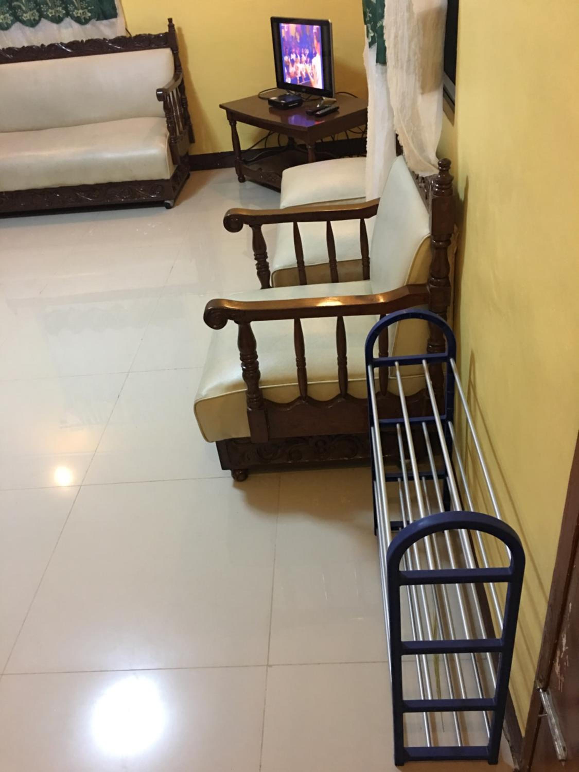Pines Mansion 2 Homestay Rooms for Rent in Cash with 30 percent Advance Payment to Confirm