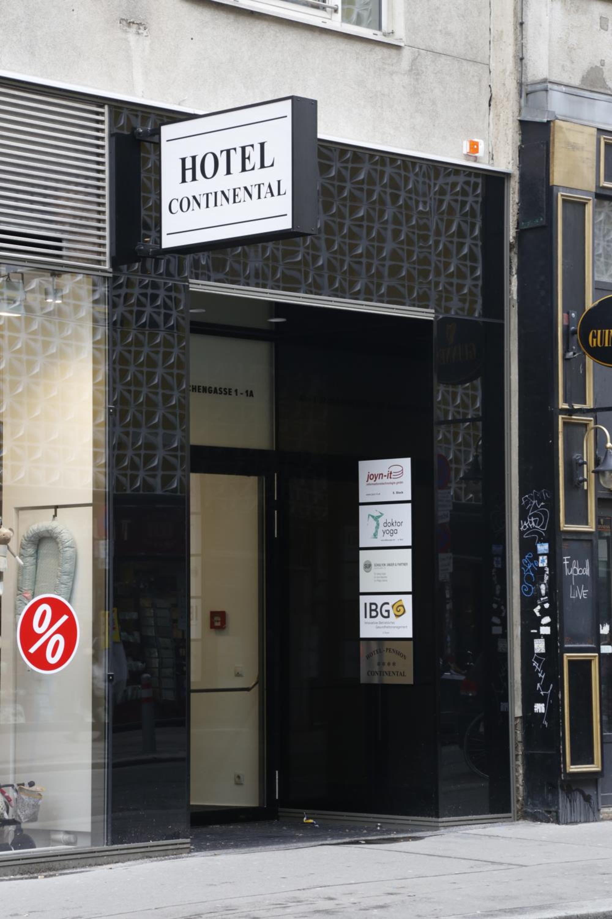 Continental Hotel-Pension