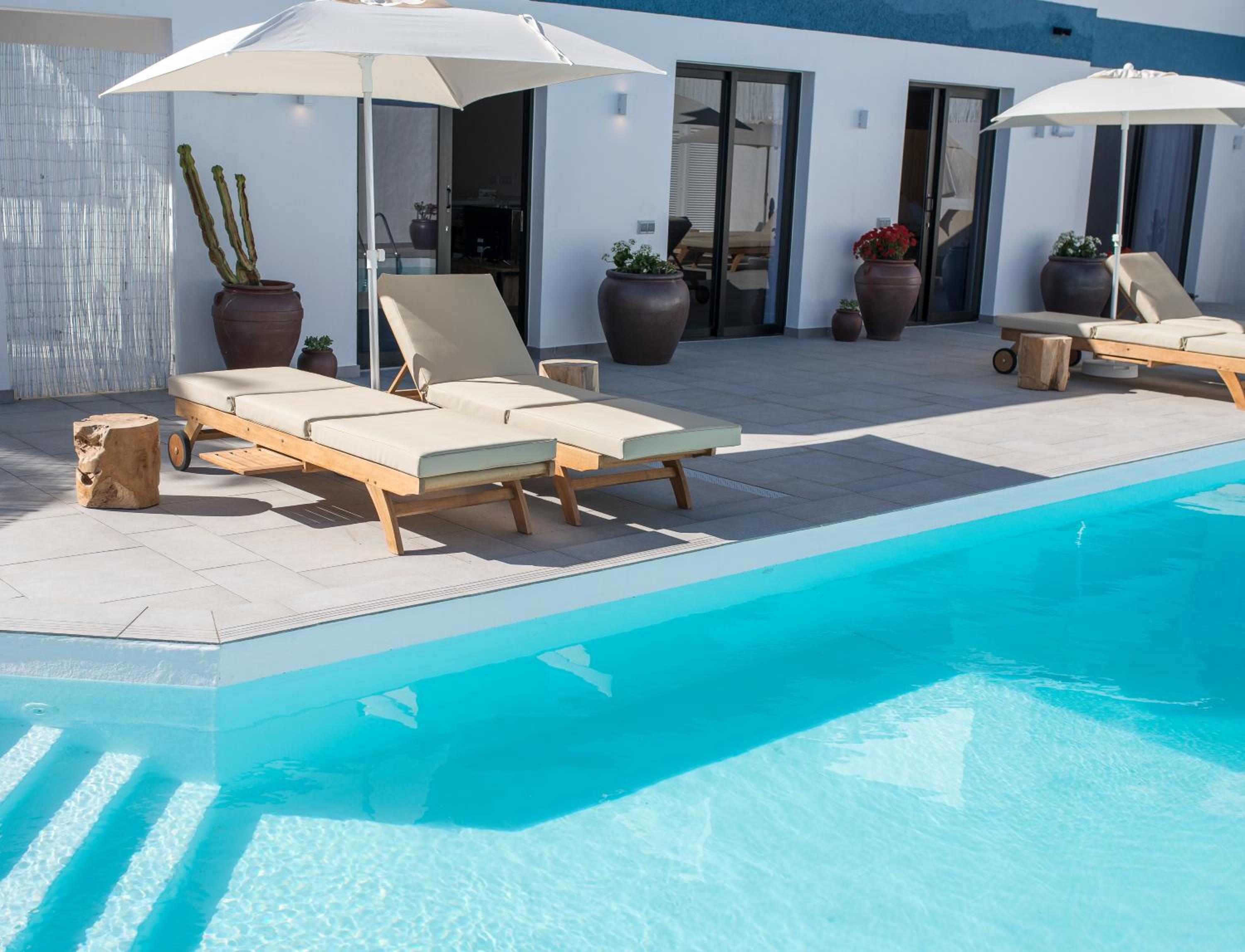 Ocean Suite with heated pool by SunHousesCanarias