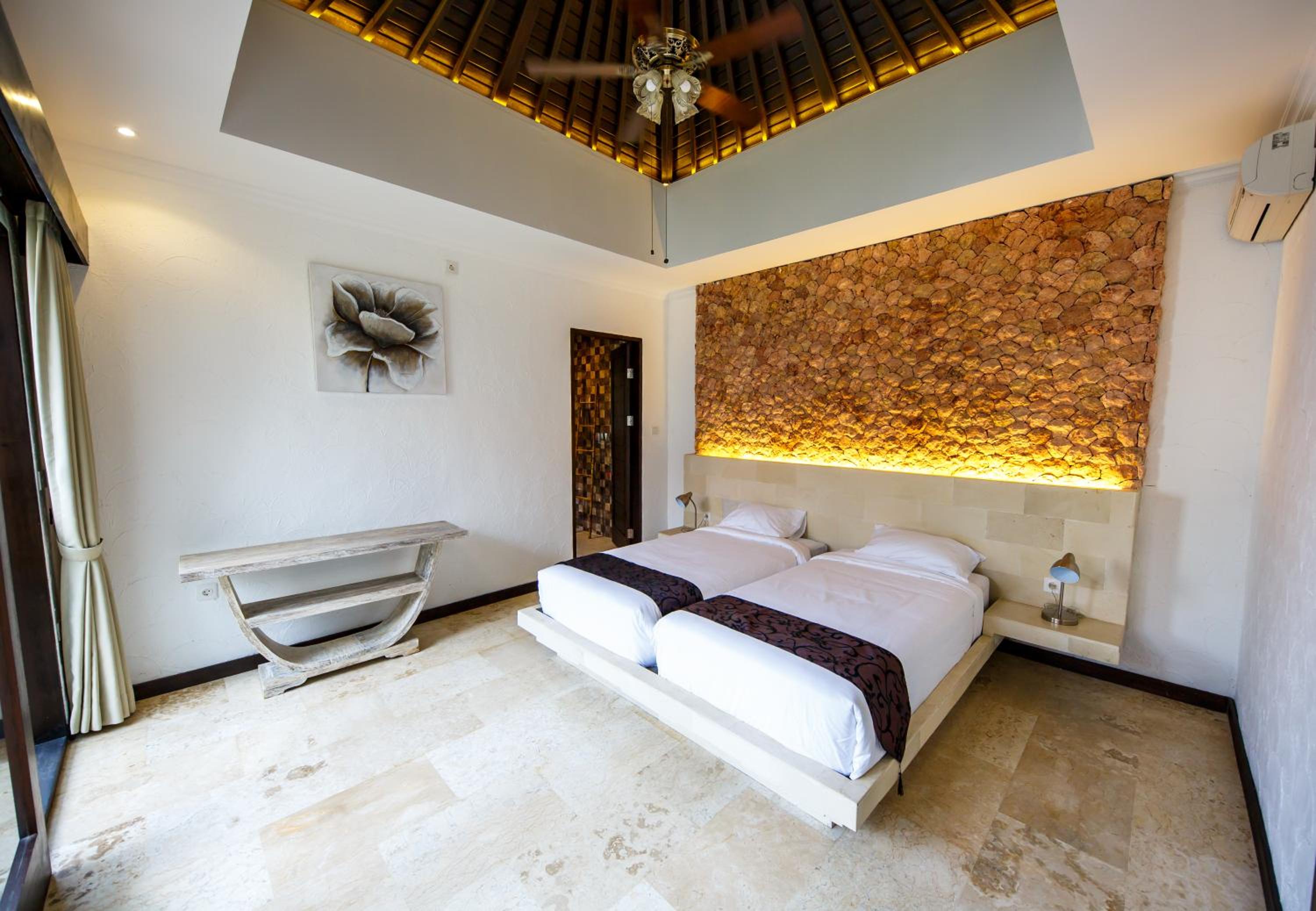 Villa Suzuki 3 Seminyak