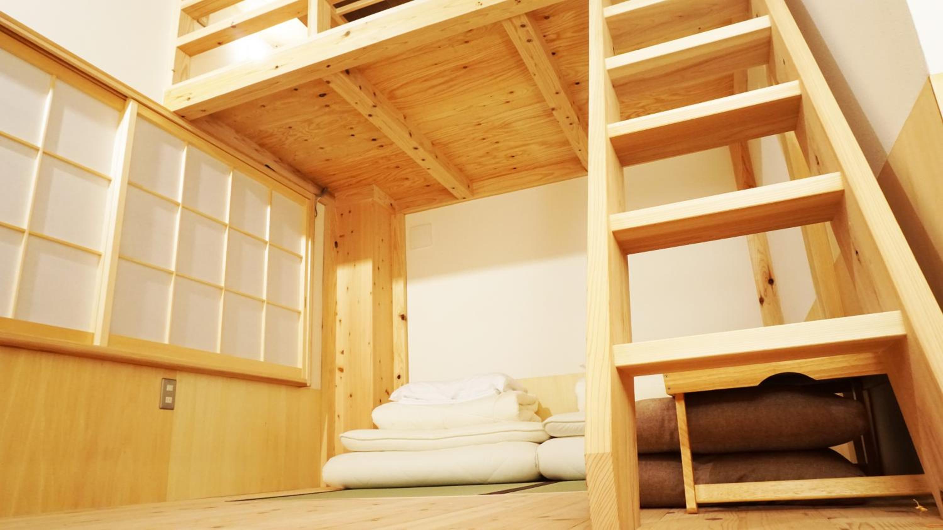 Poly Hostel 2 Namba