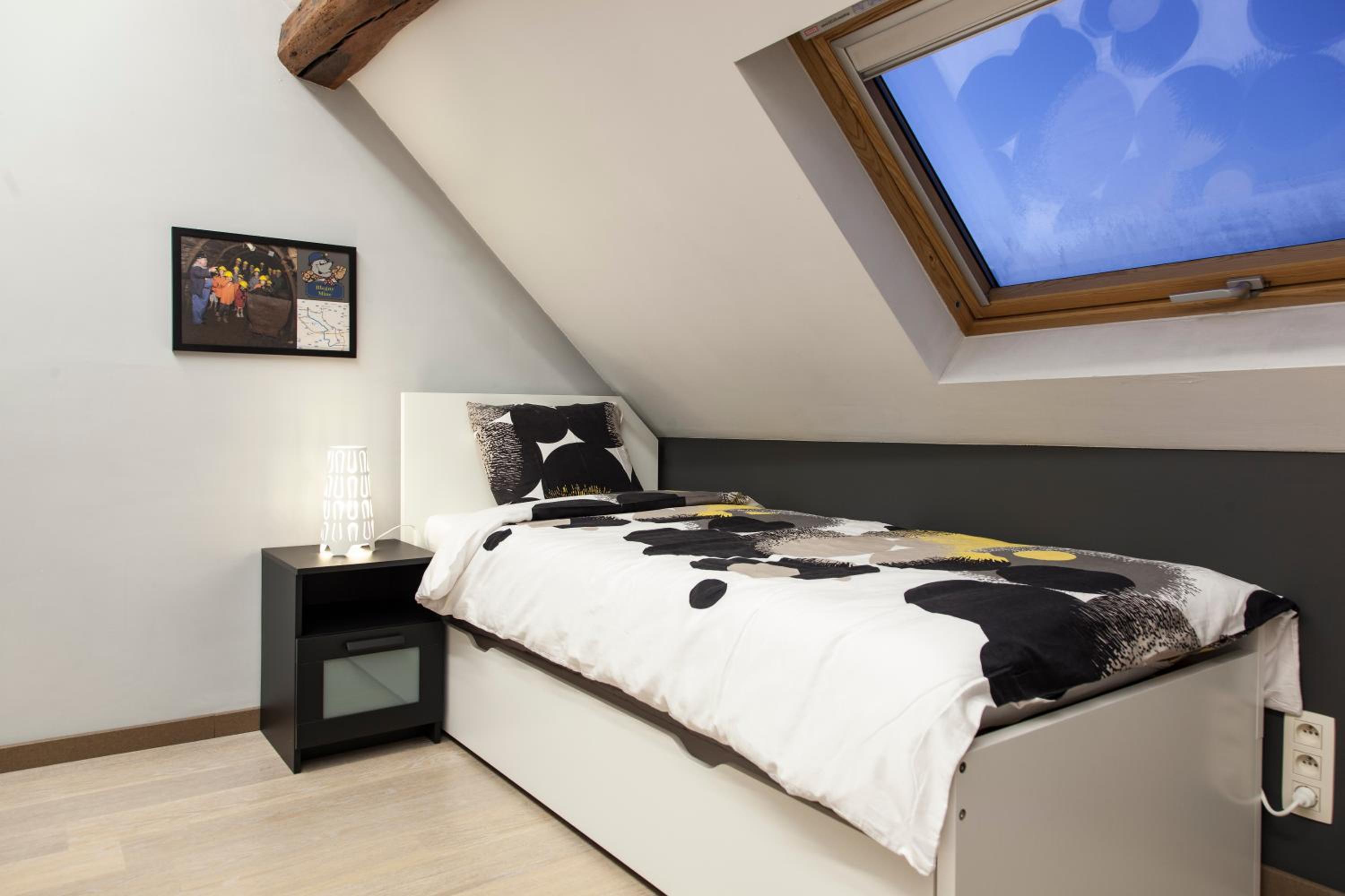 Photo 32