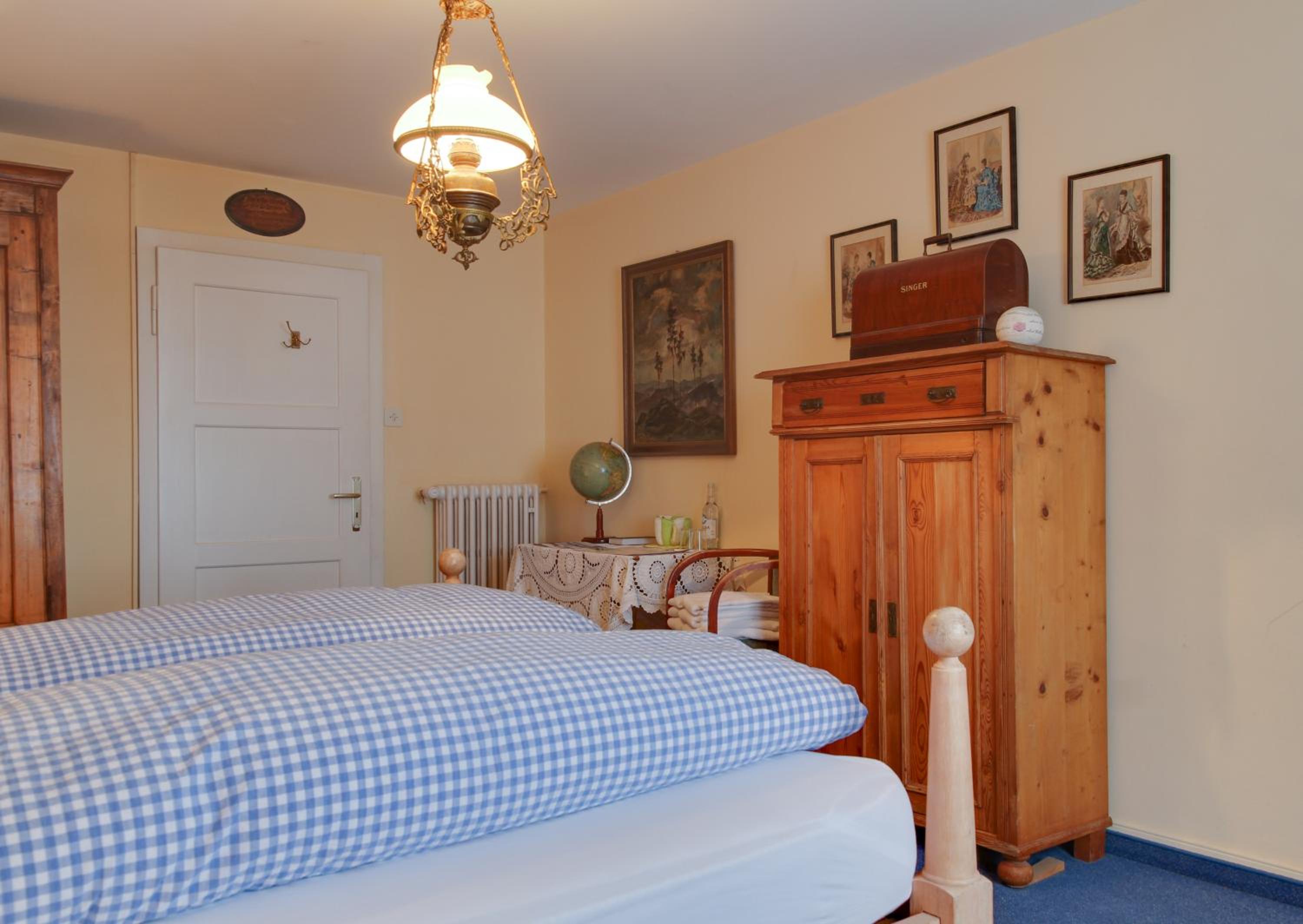 Ustria Crusch Alva