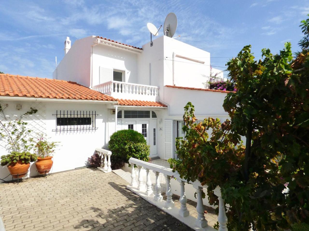 Hotel Casa Sentosa - Image 1