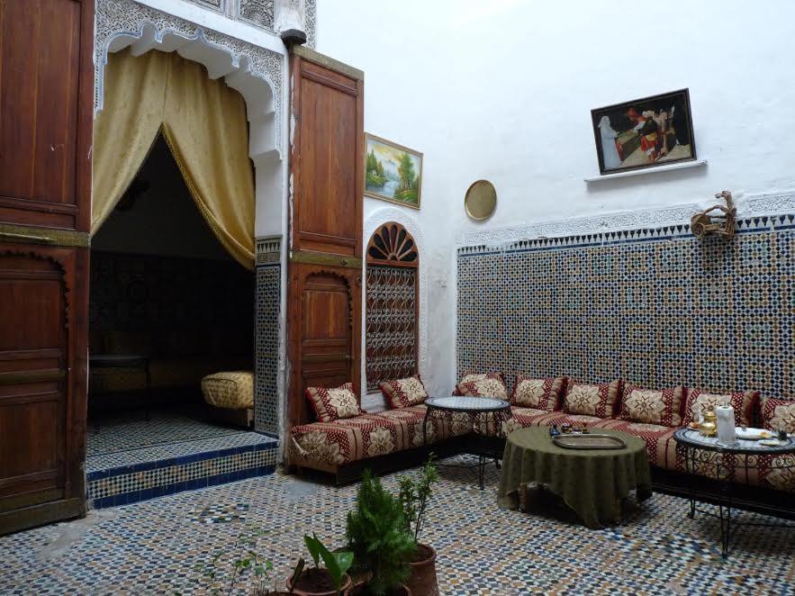 lounge
