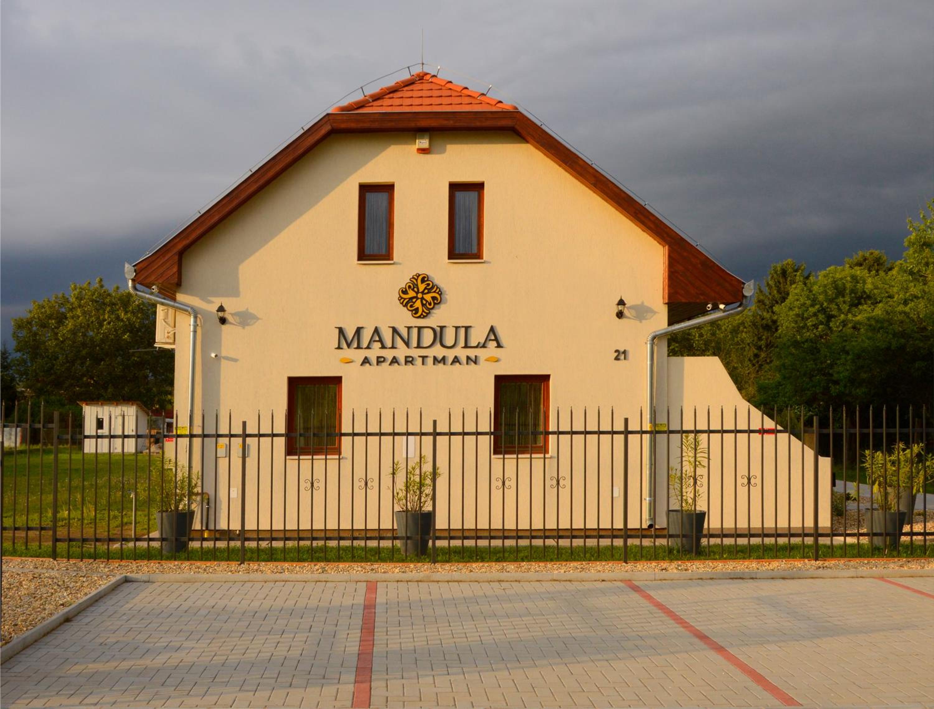Mandula Apartman