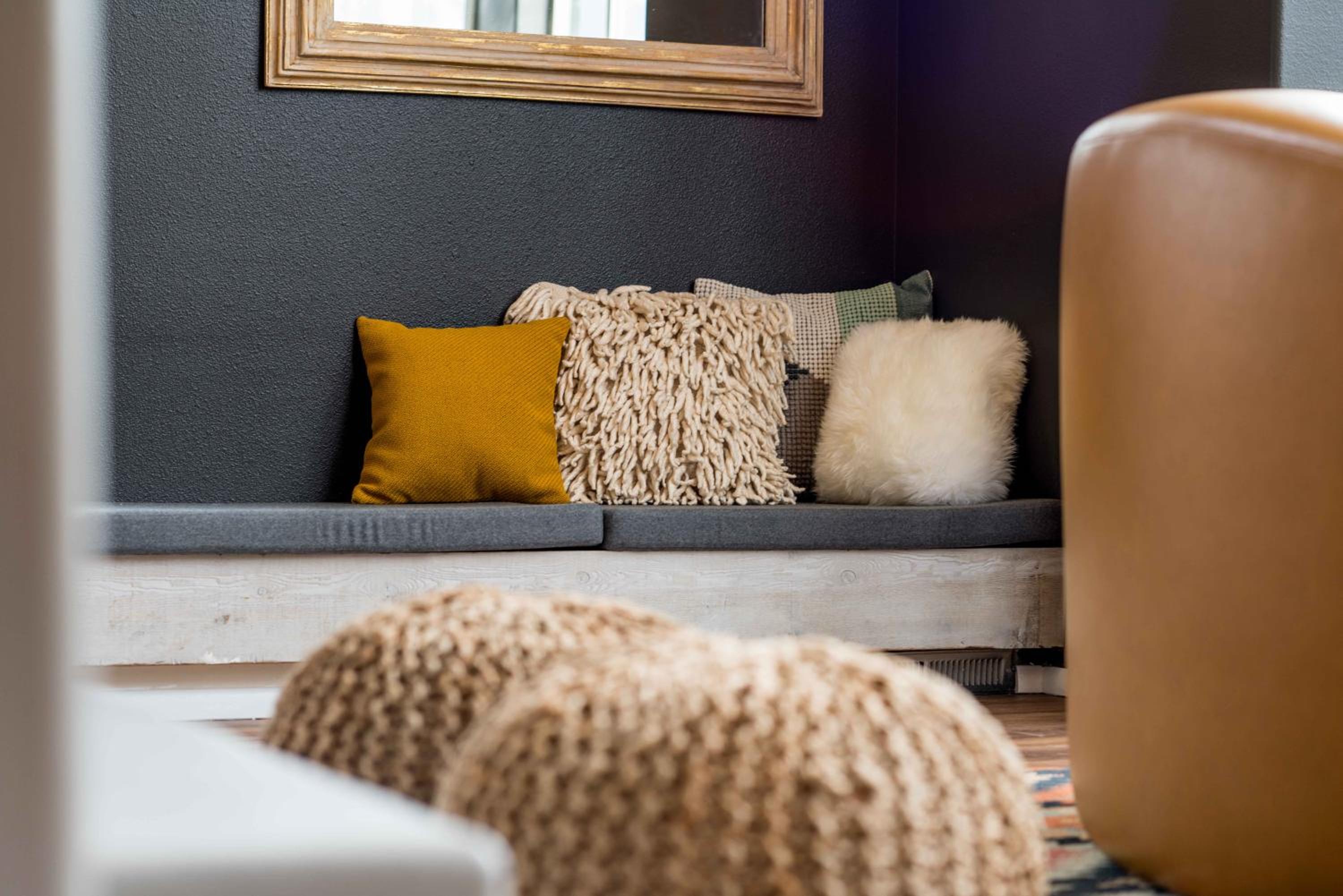 Ketchum Vacations - Hotel Ketchum - Property Image 8