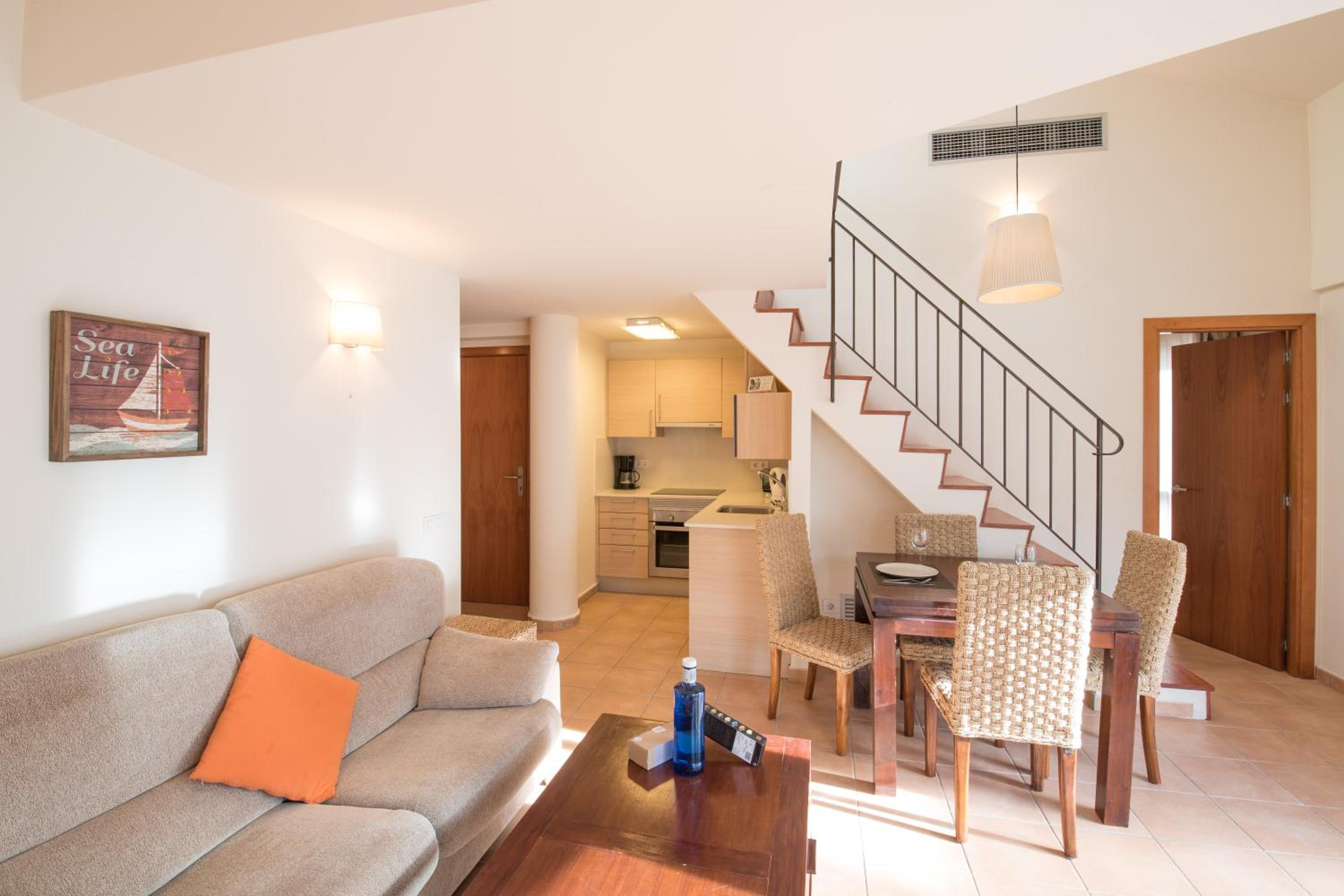 Apartamentos Llafranc Mar
