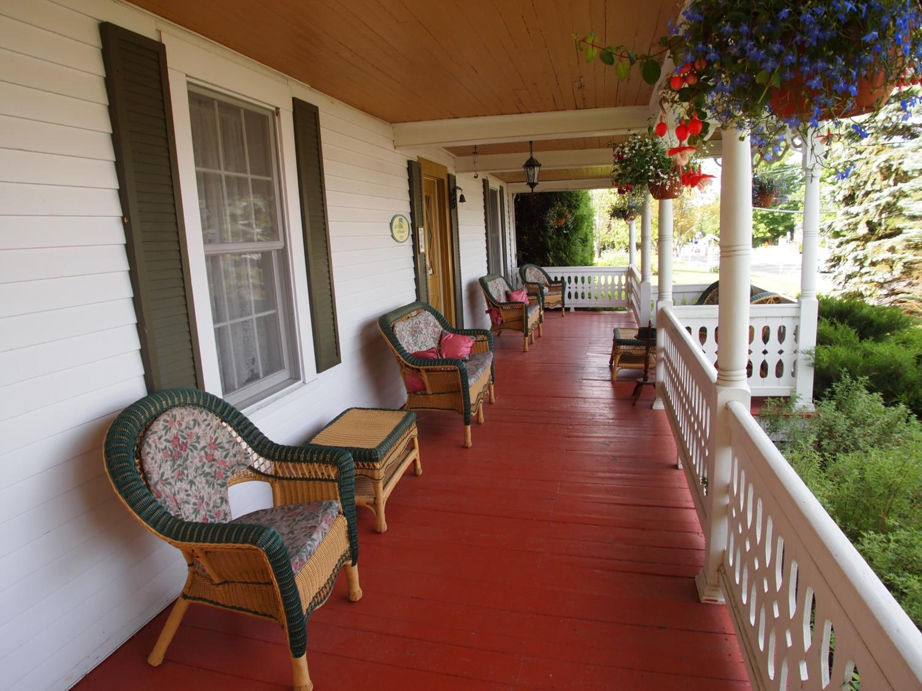 Au Manoir de la rue Merry