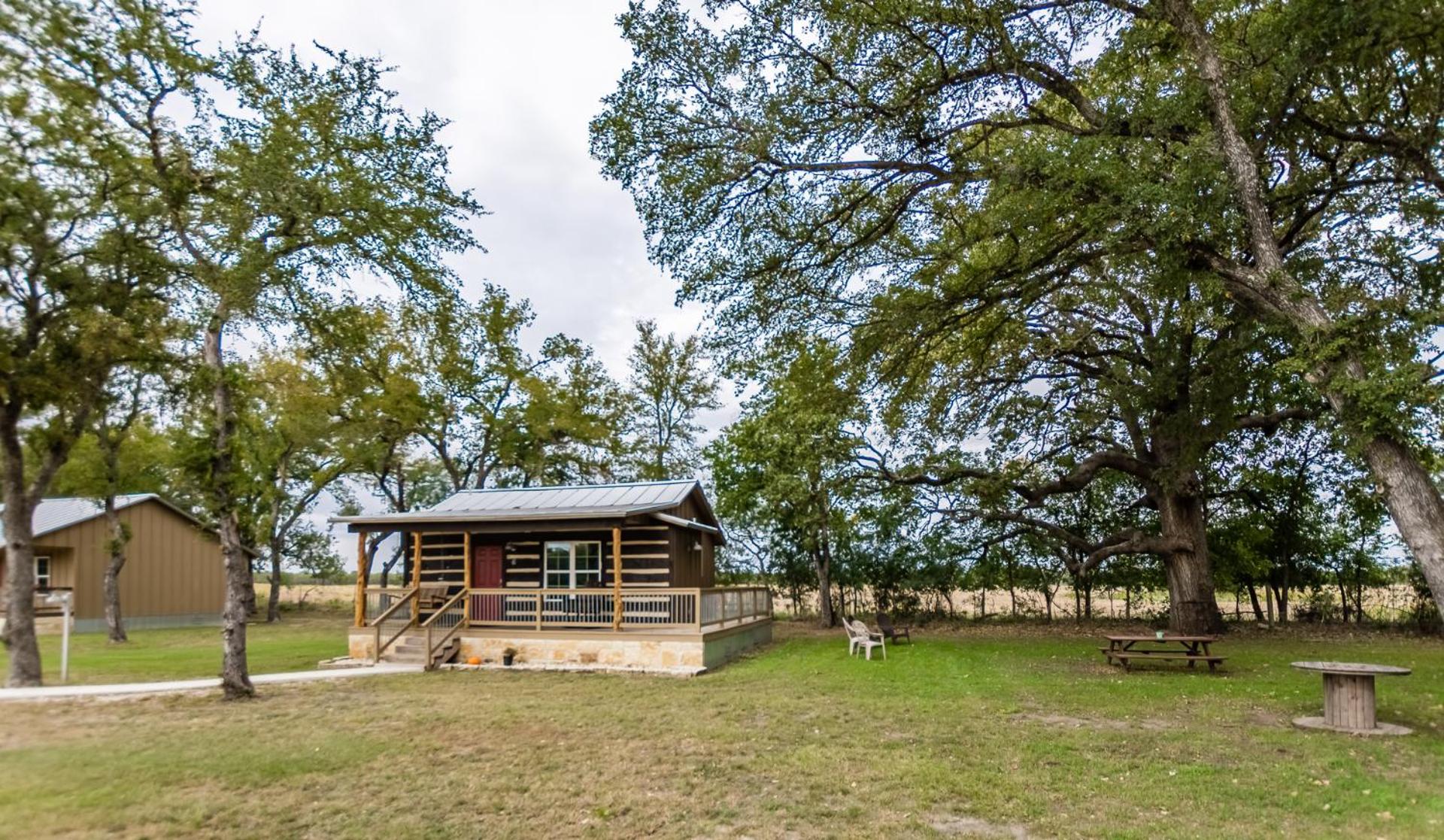 Vineyard Trail Cottages- Adults Only