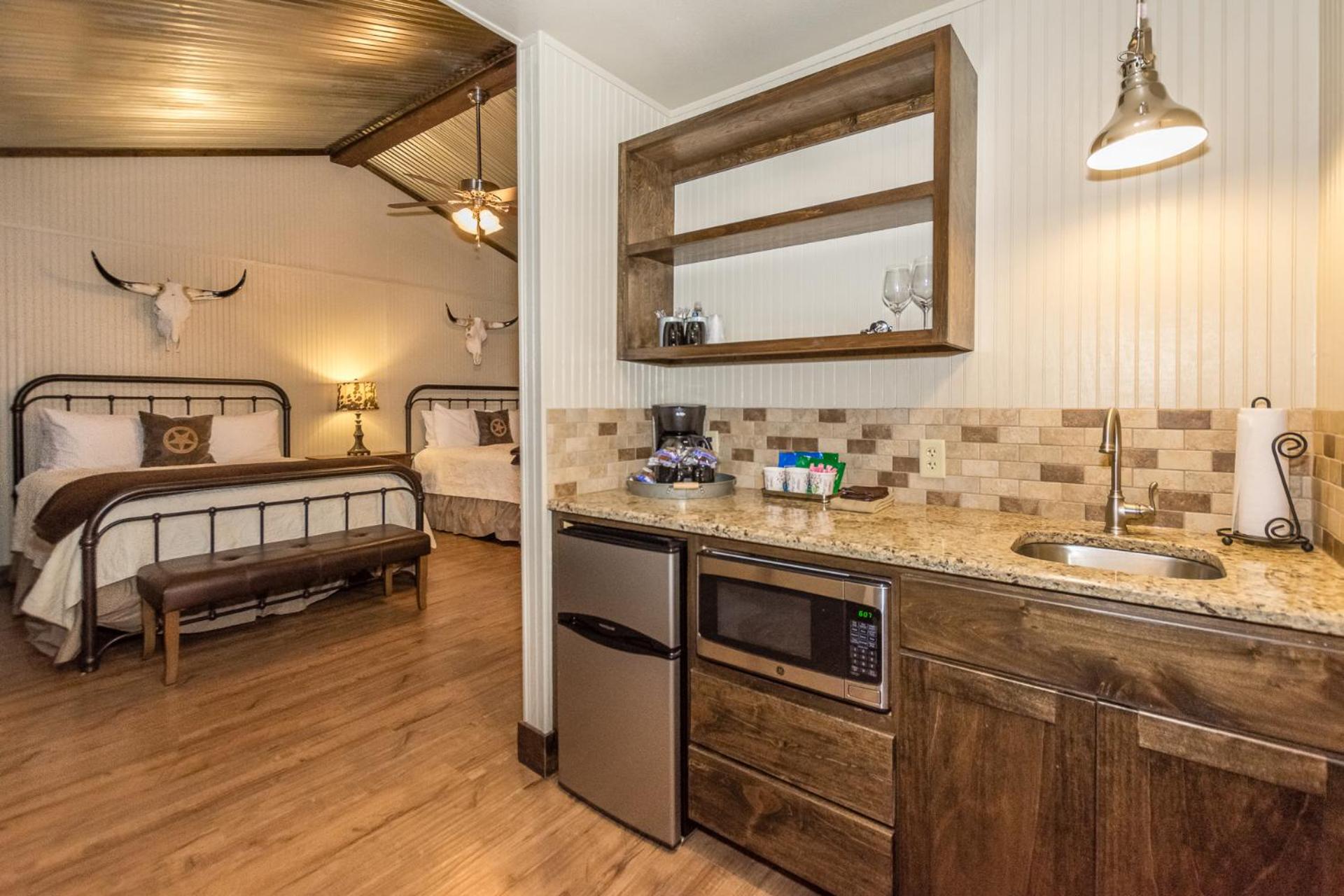 Vineyard Trail Cottages- Adults Only