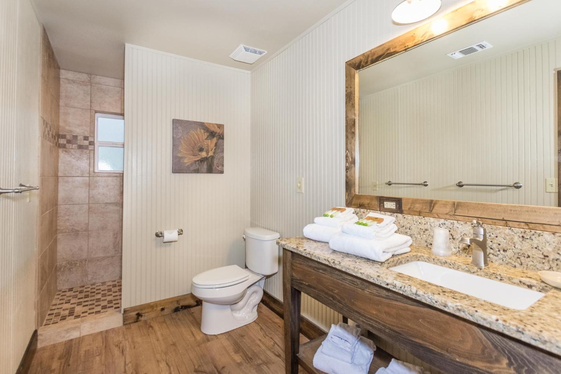 Vineyard Trail Cottages- Adults Only