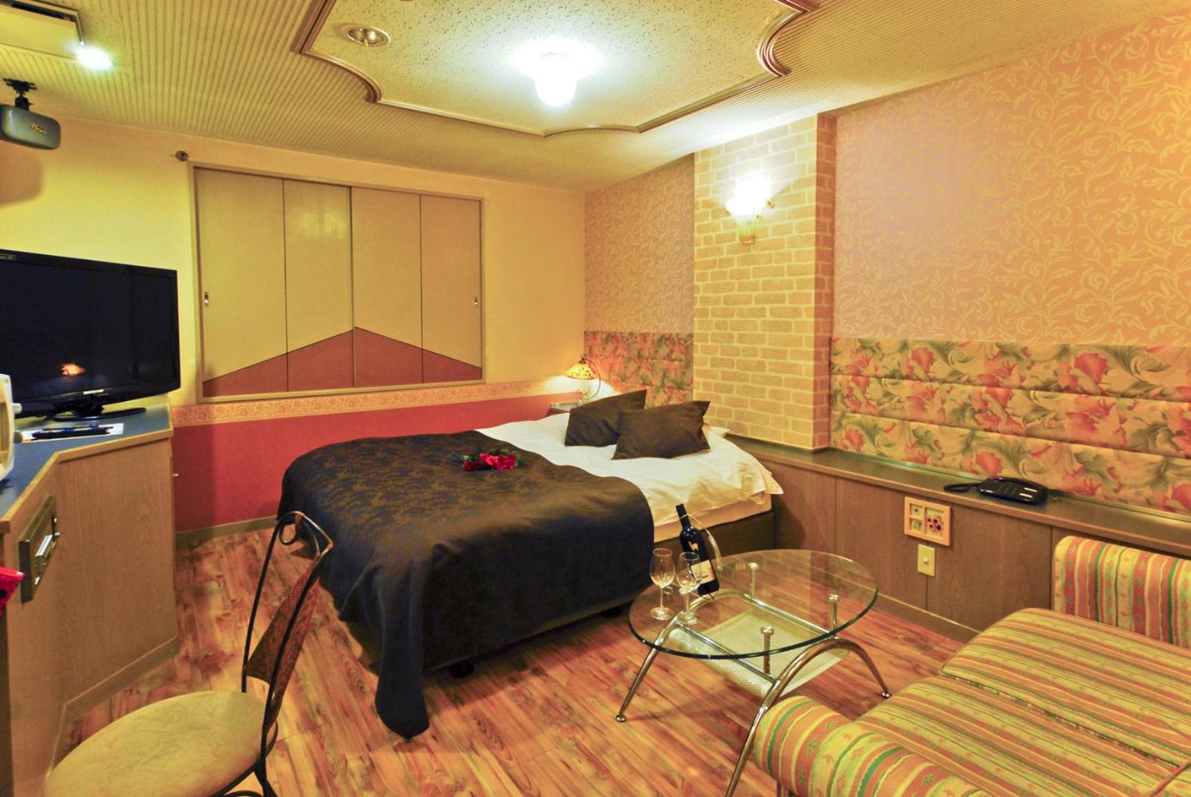 Hotel Joy (Love Hotel) view 2