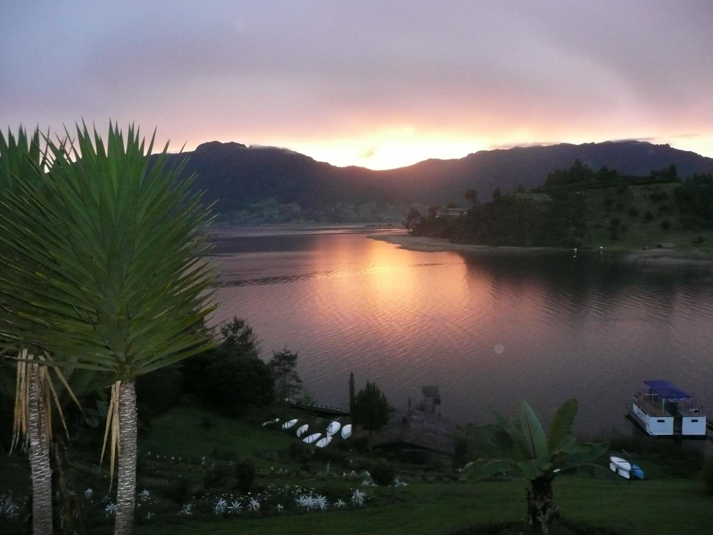 Cabaña en La Cocha-Finca INDIANA