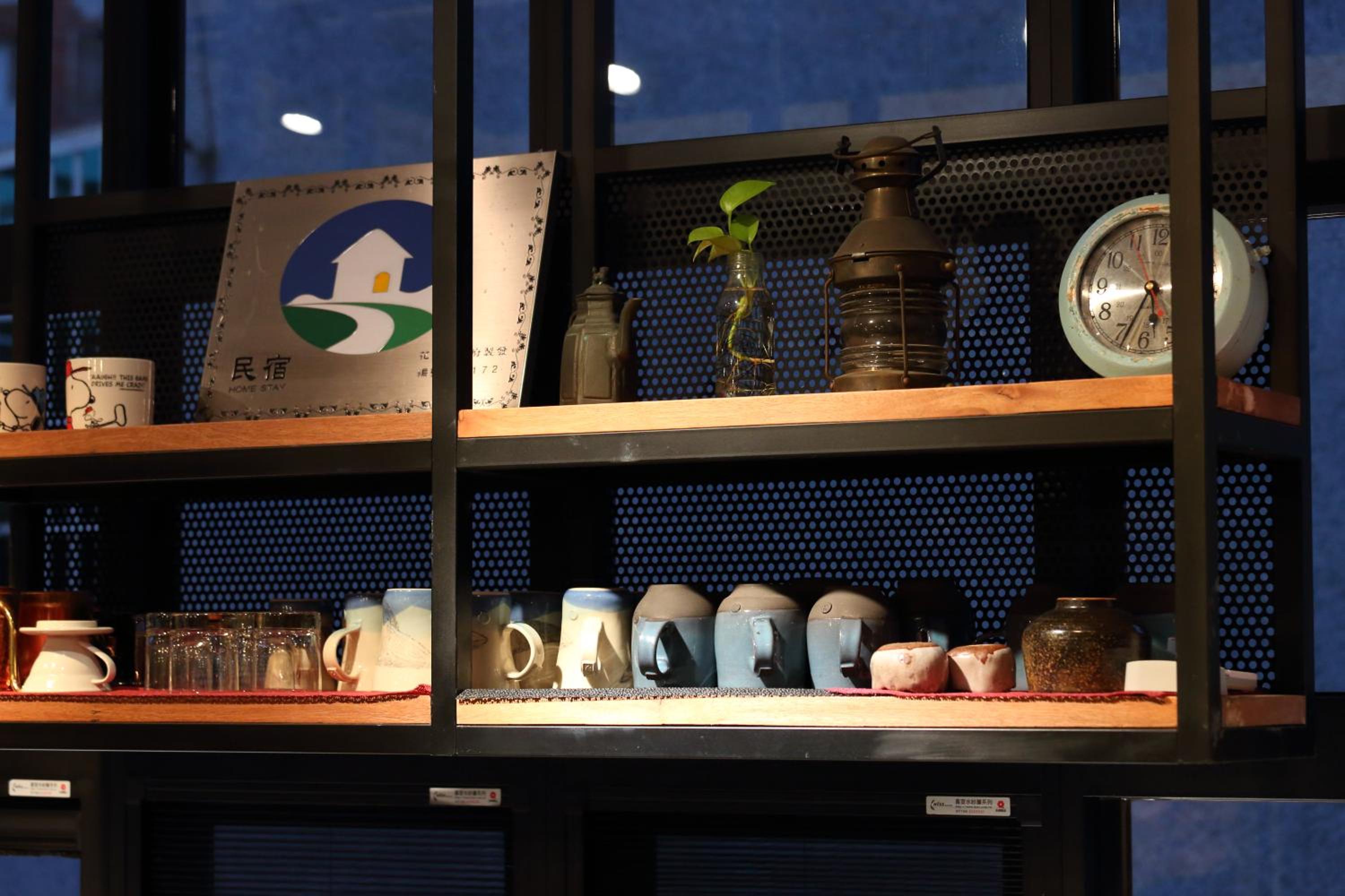 MIDORI Hostel
