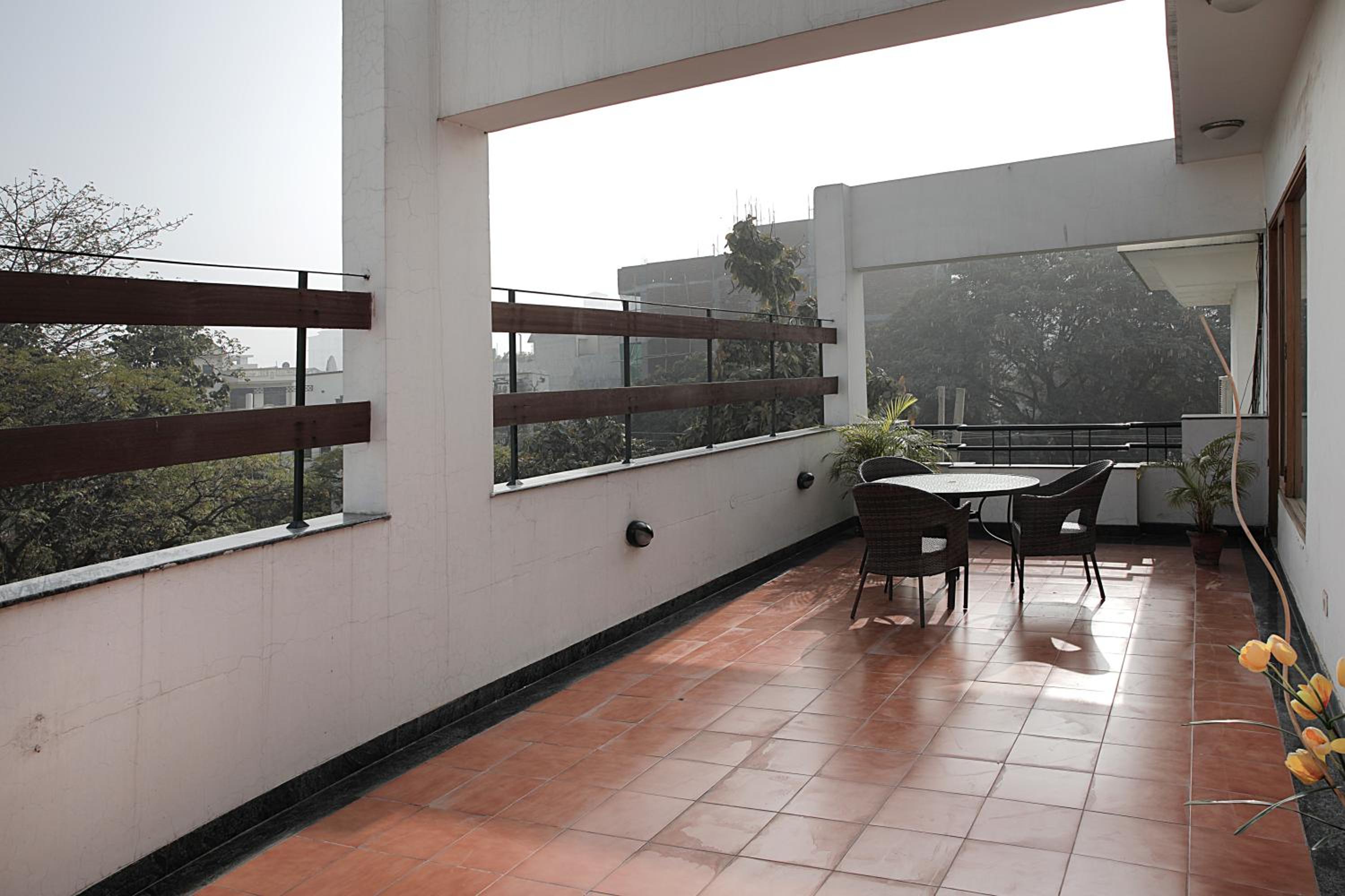 Ahuja Residency Cyber City I
