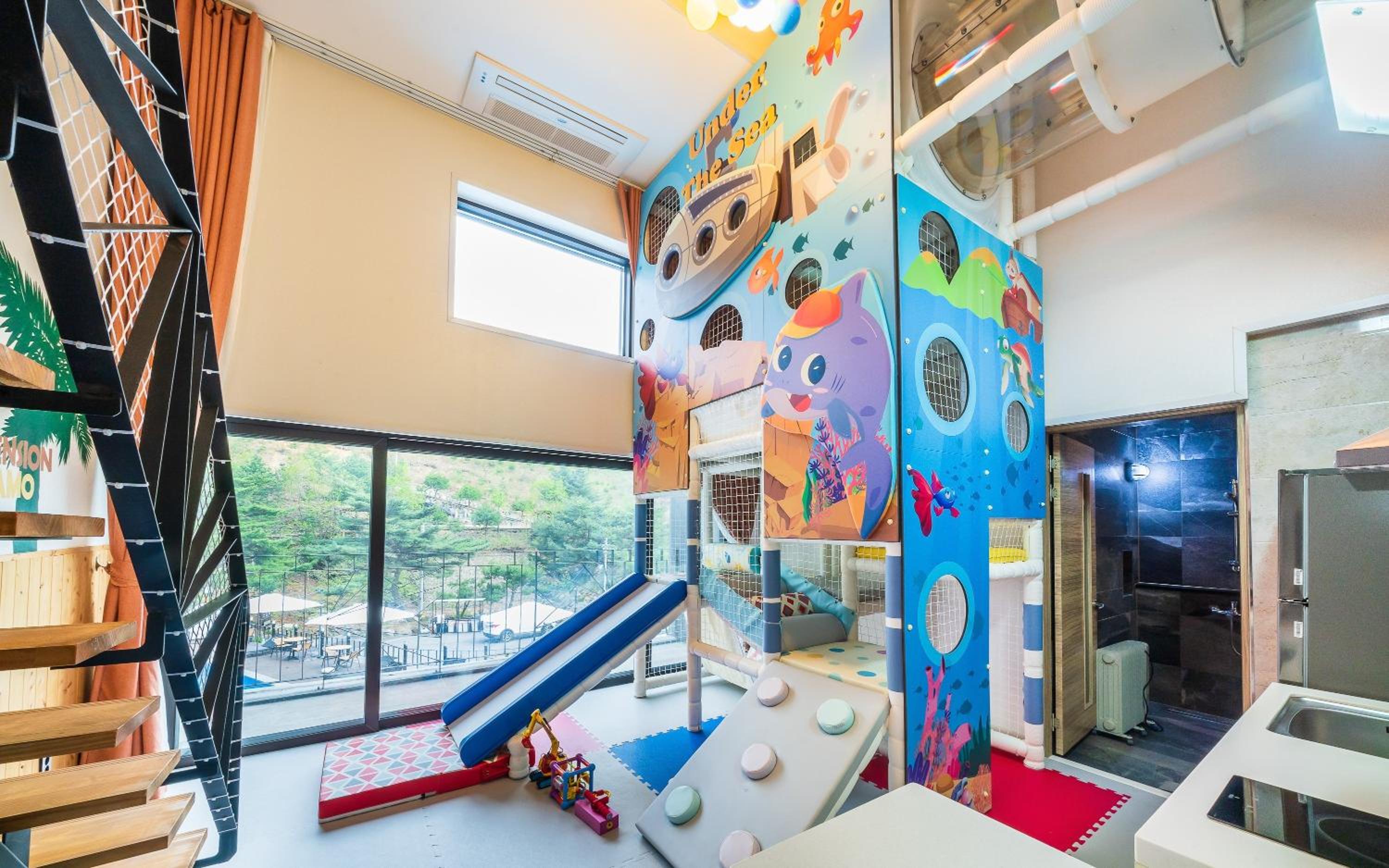 Gapyeong Tiamo Kids Poolvilla
