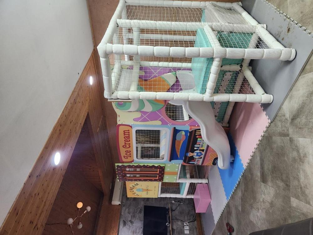 Gapyeong Pinepino Poolvilla