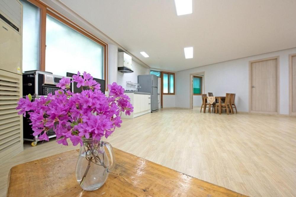 Gapyeong Gangbyeonmaru Pension