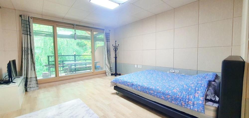 Hwacheon 632 Pension