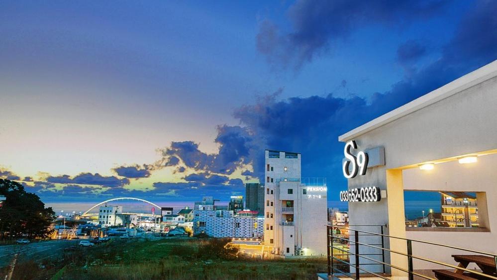 Gangneung S9 Stay Pension