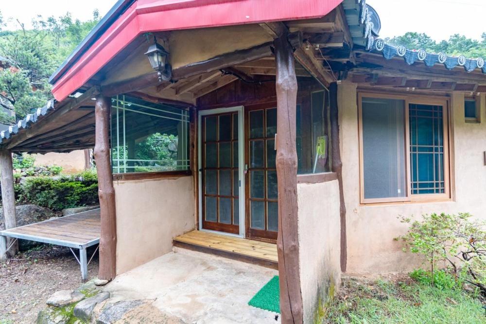 Gwangyang Sukhee's Hwangto Pension