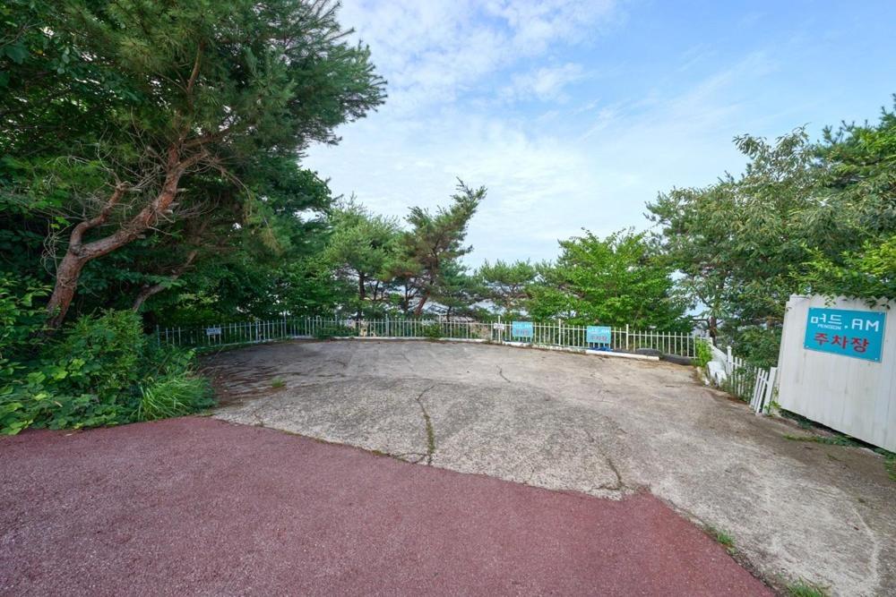 Mud AM, Taean - 11