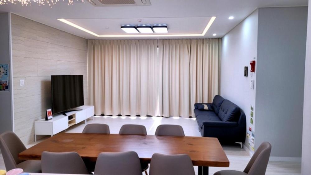 Jeju Aewol Doldam-gil Pension