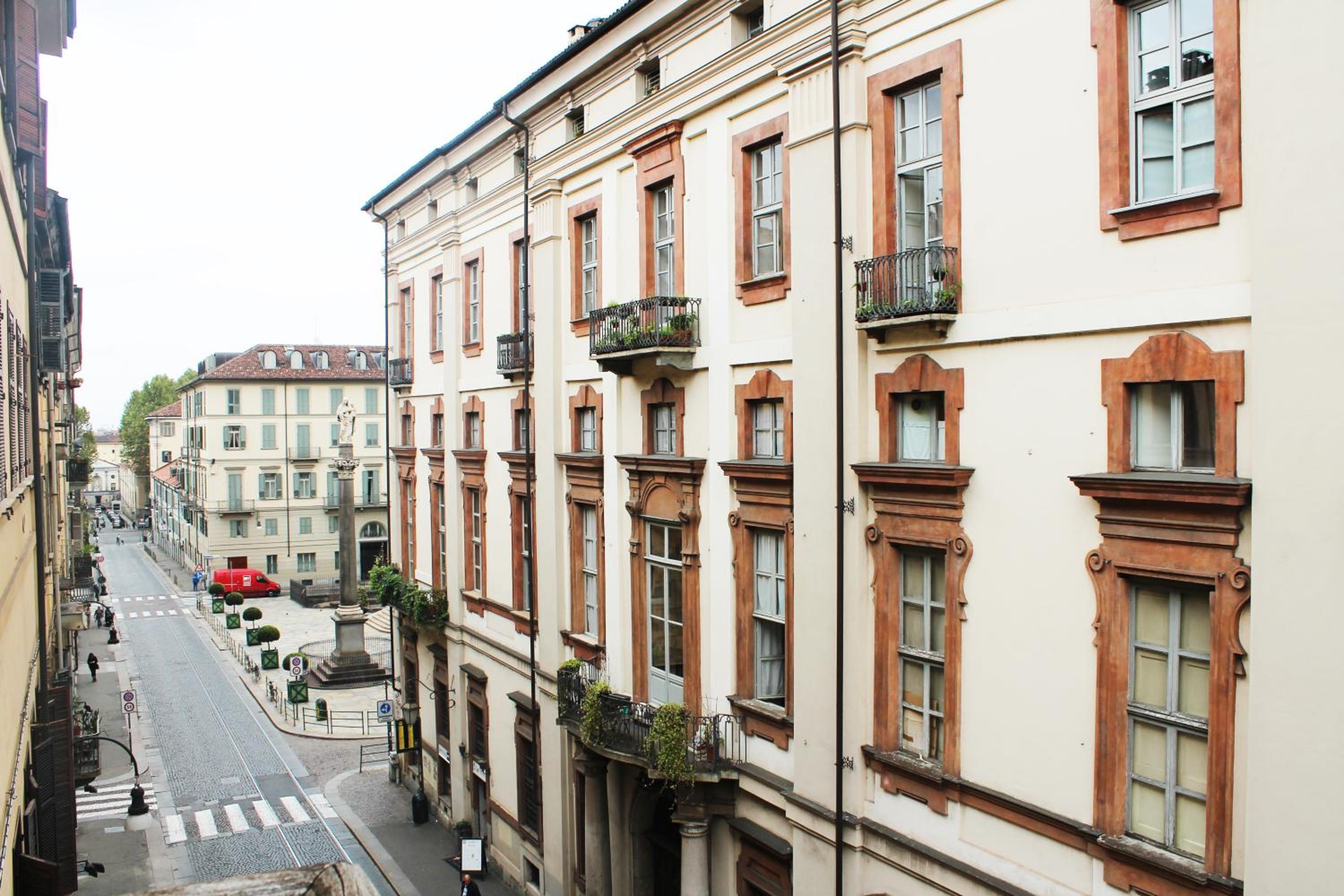 Rapanus Suites