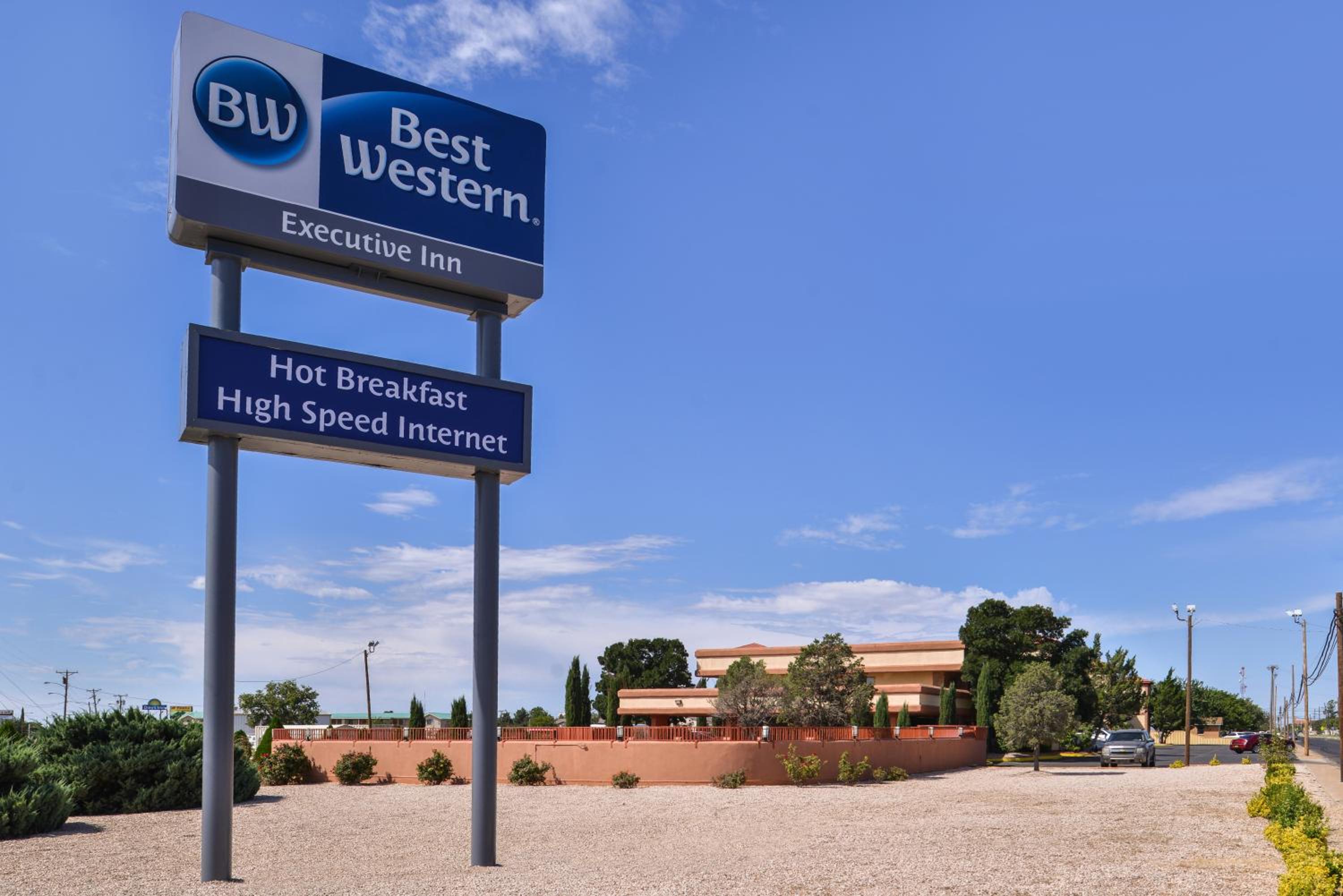 Hobbs Vacations - Best Western Executive Inn - Property Image 3