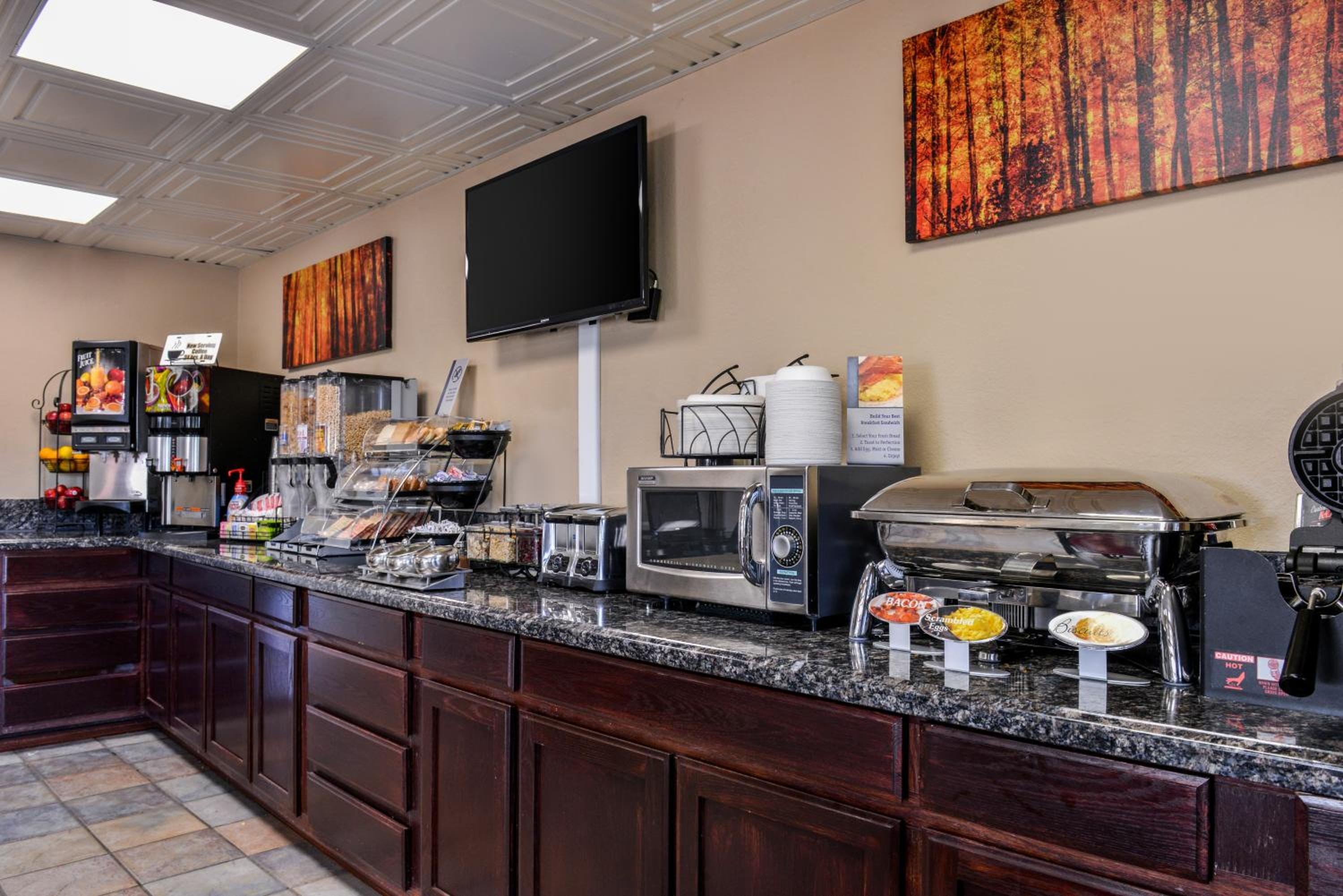 Hobbs Vacations - Best Western Executive Inn - Property Image 11