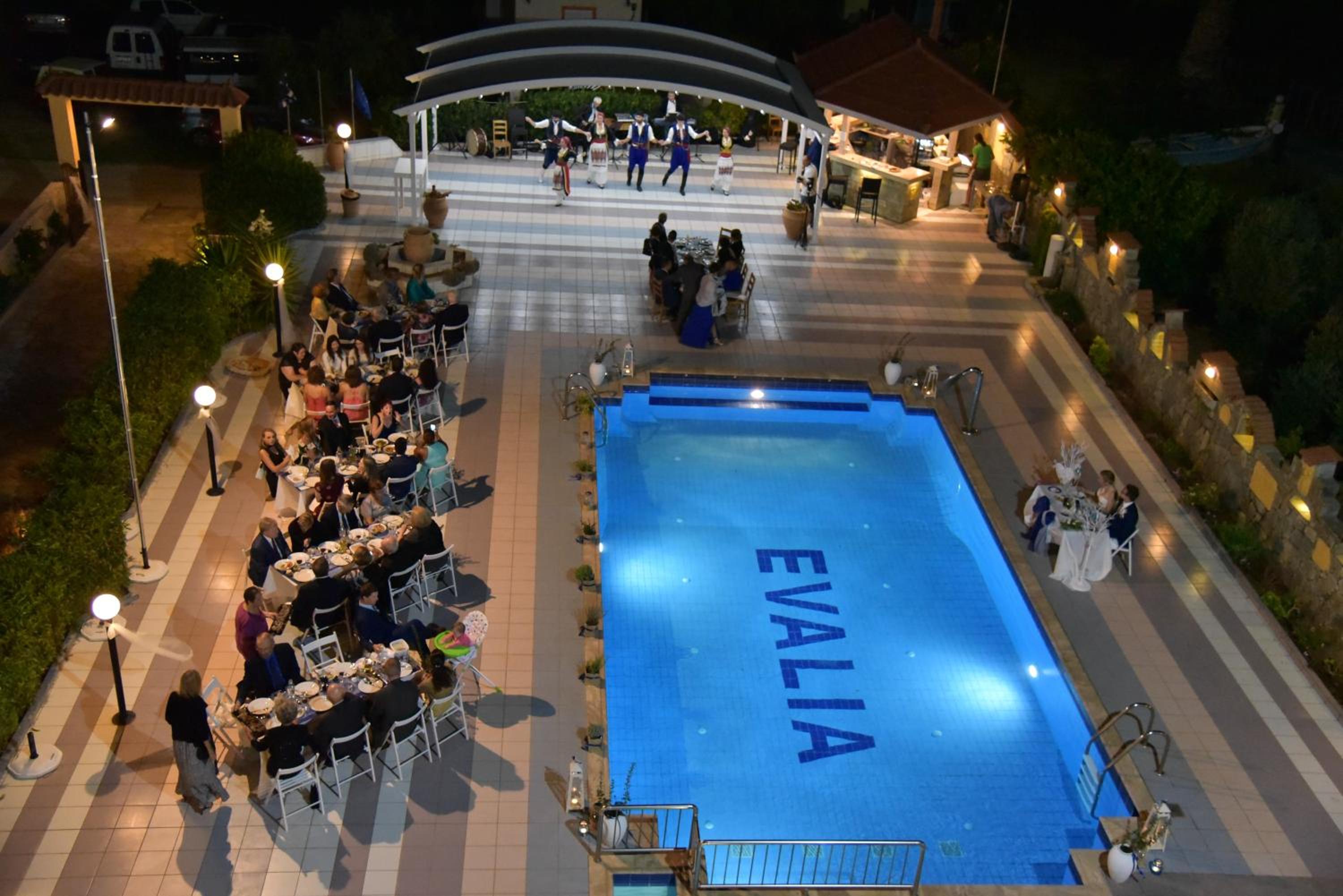 Evalia Apartments