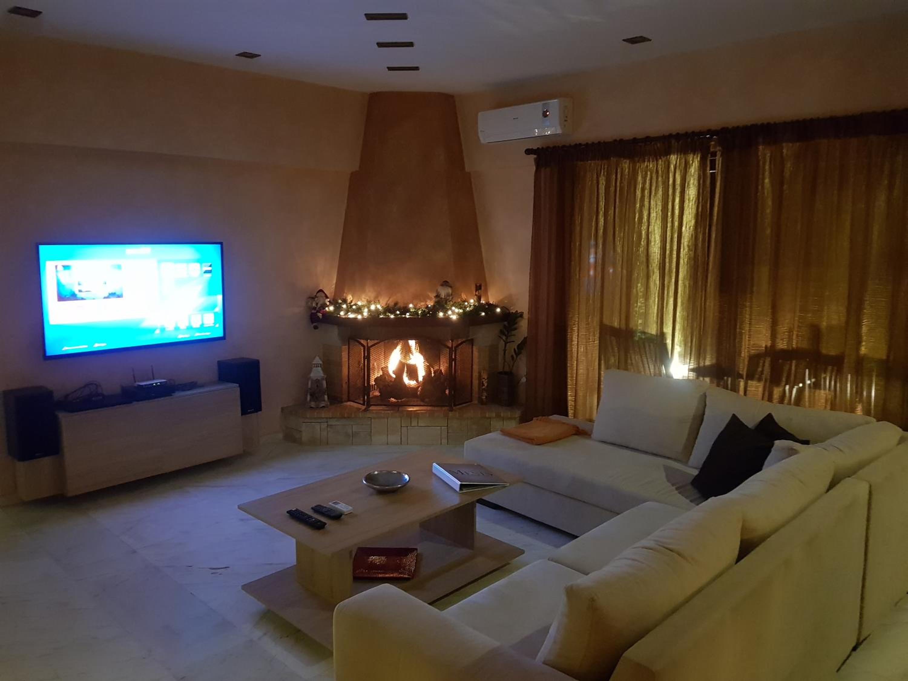 Meni's Home view 3