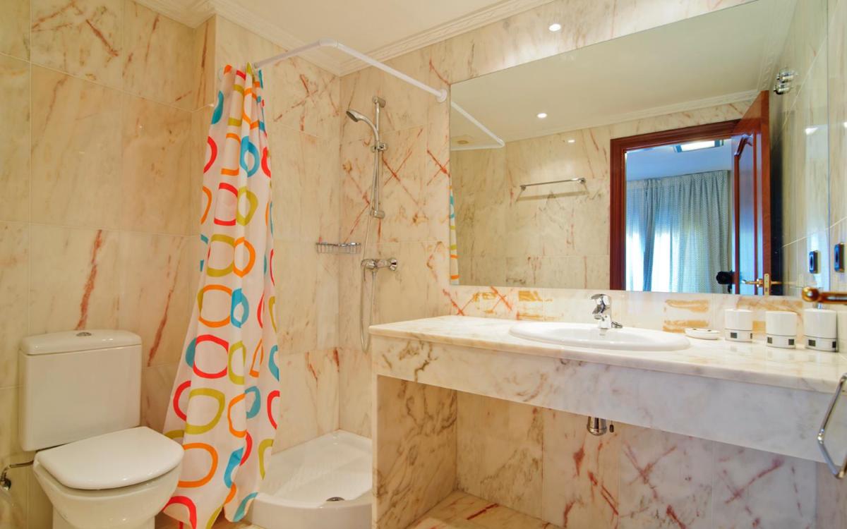 Apartamentos Puigsapera view 3
