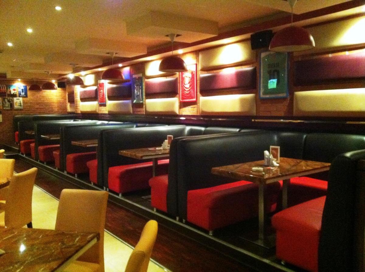 restaurant