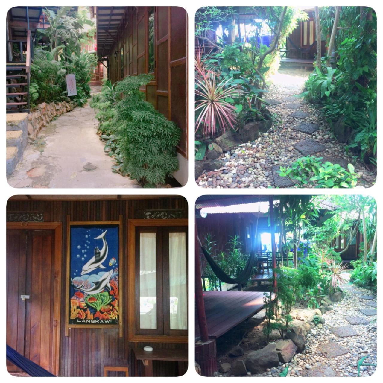 Tropical Garden Bungalow