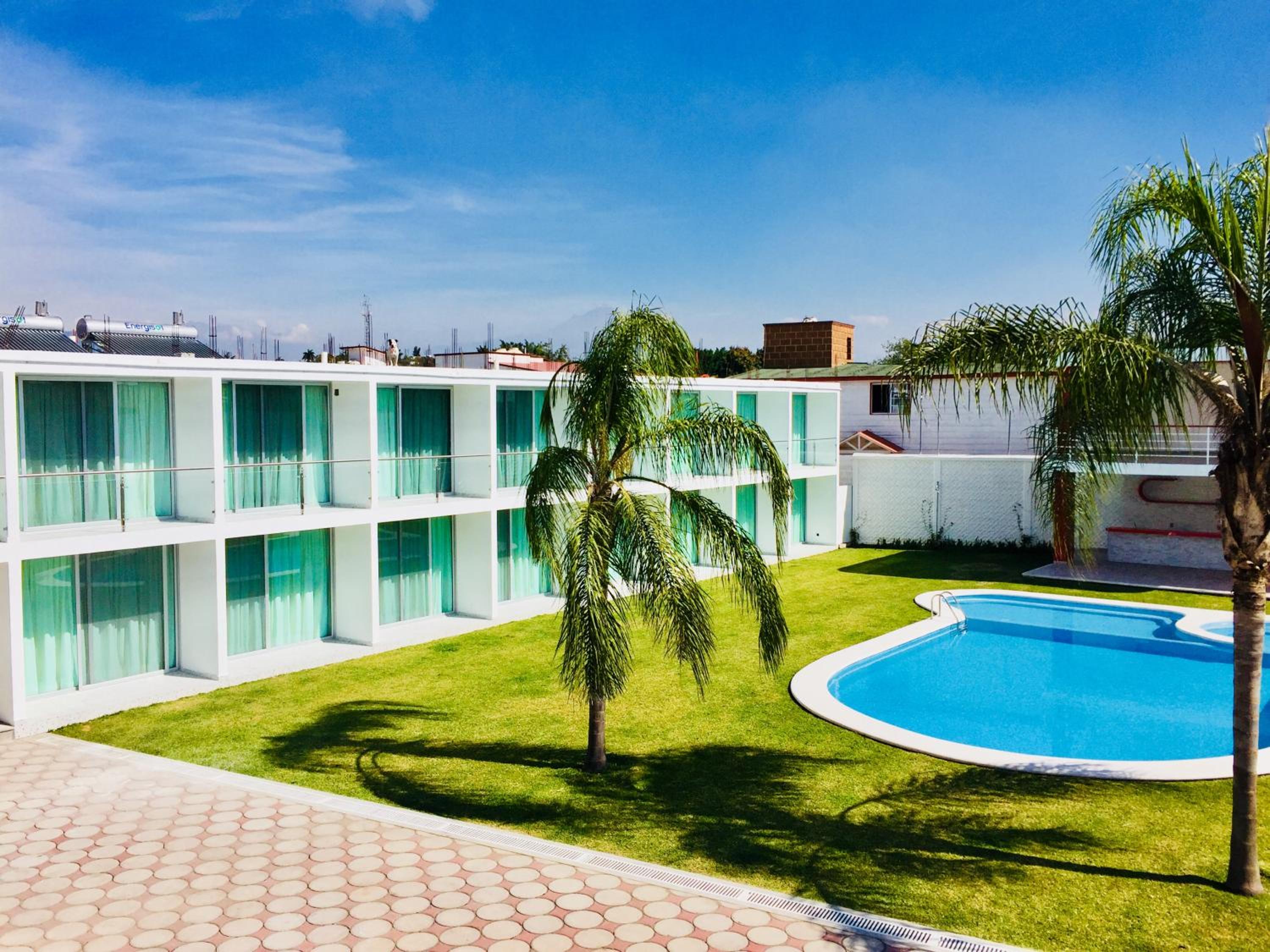 Hotel Palmas Cocoyoc - Image 1