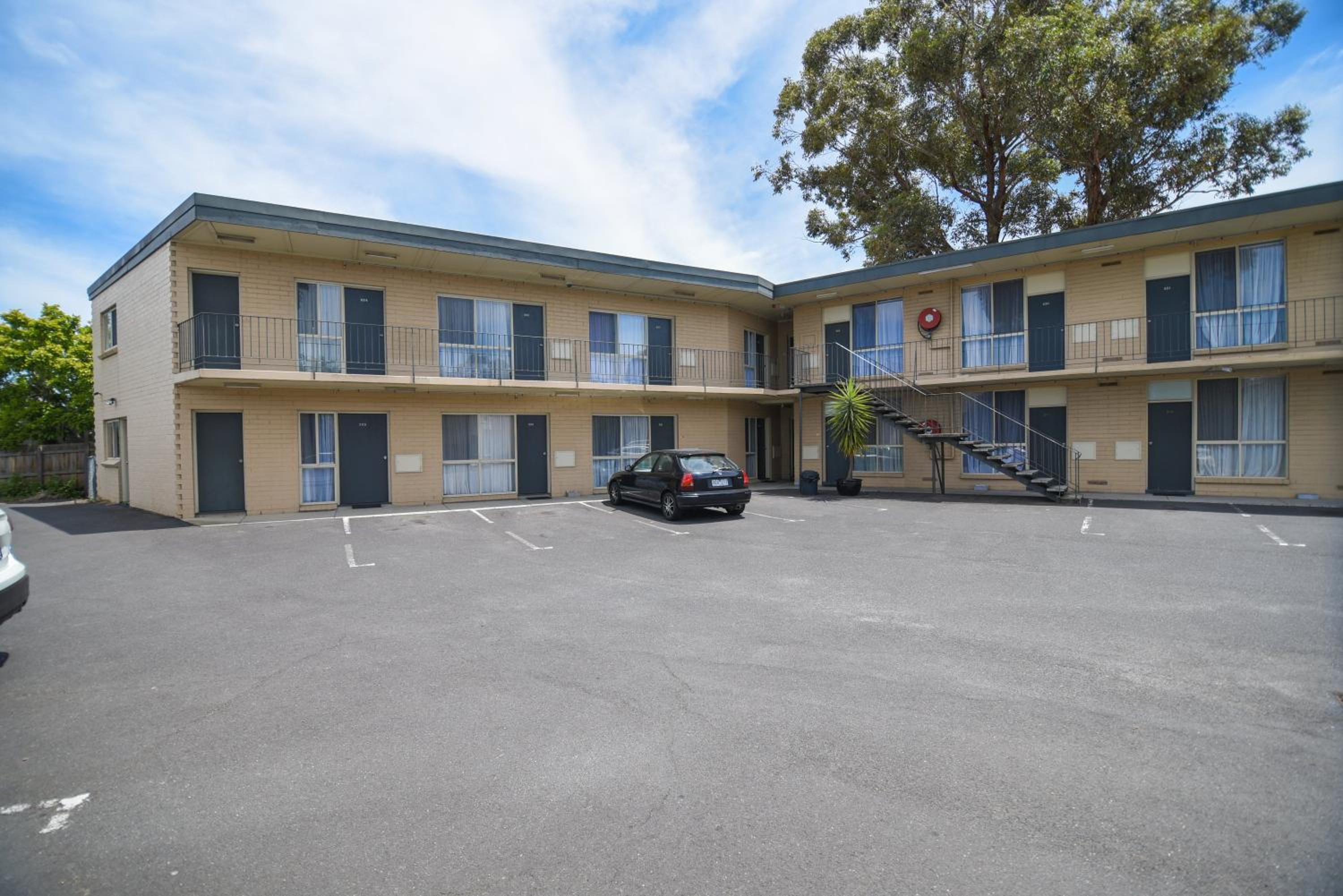 Dandenong Motel view 2