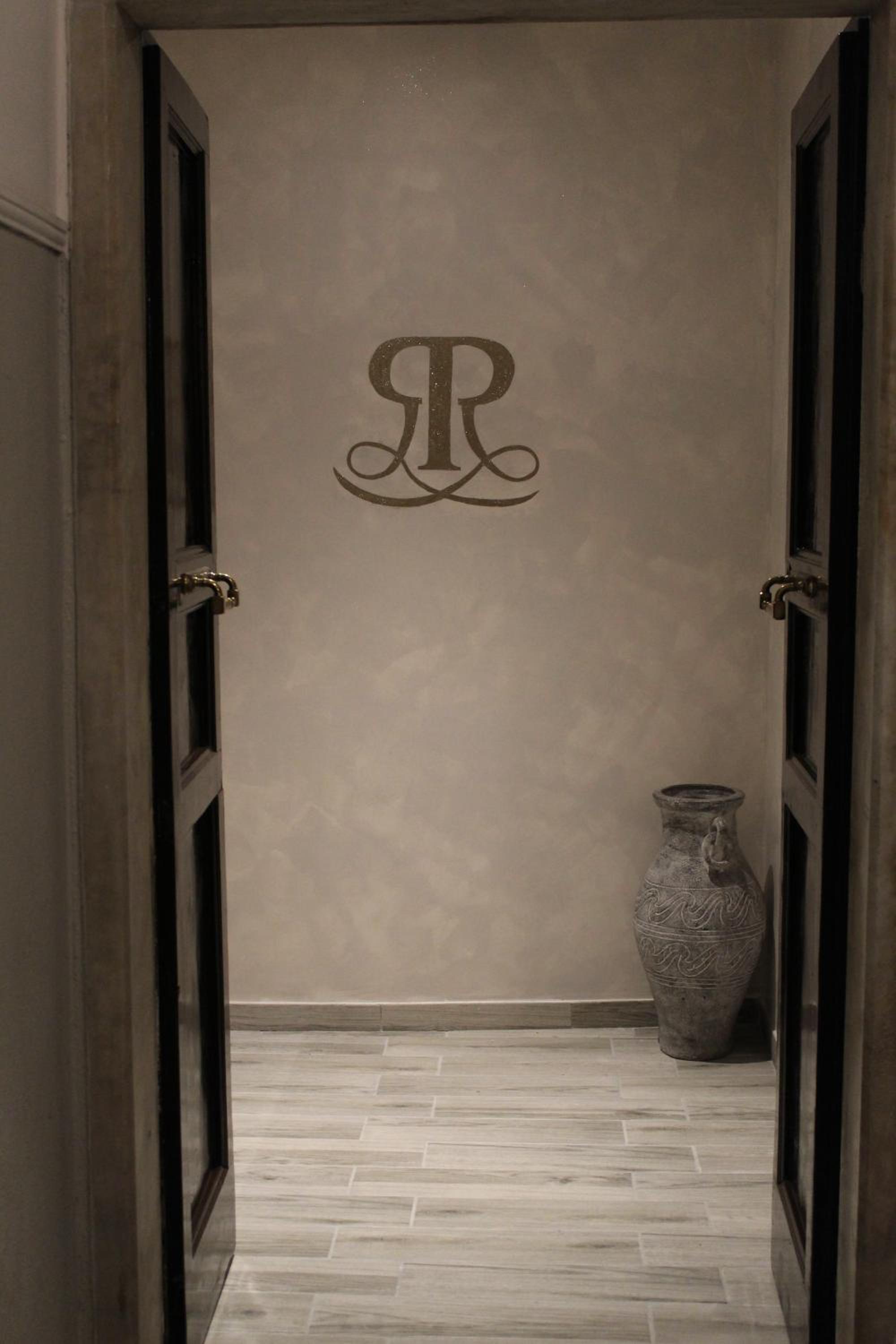 Ricci Rooms view 5