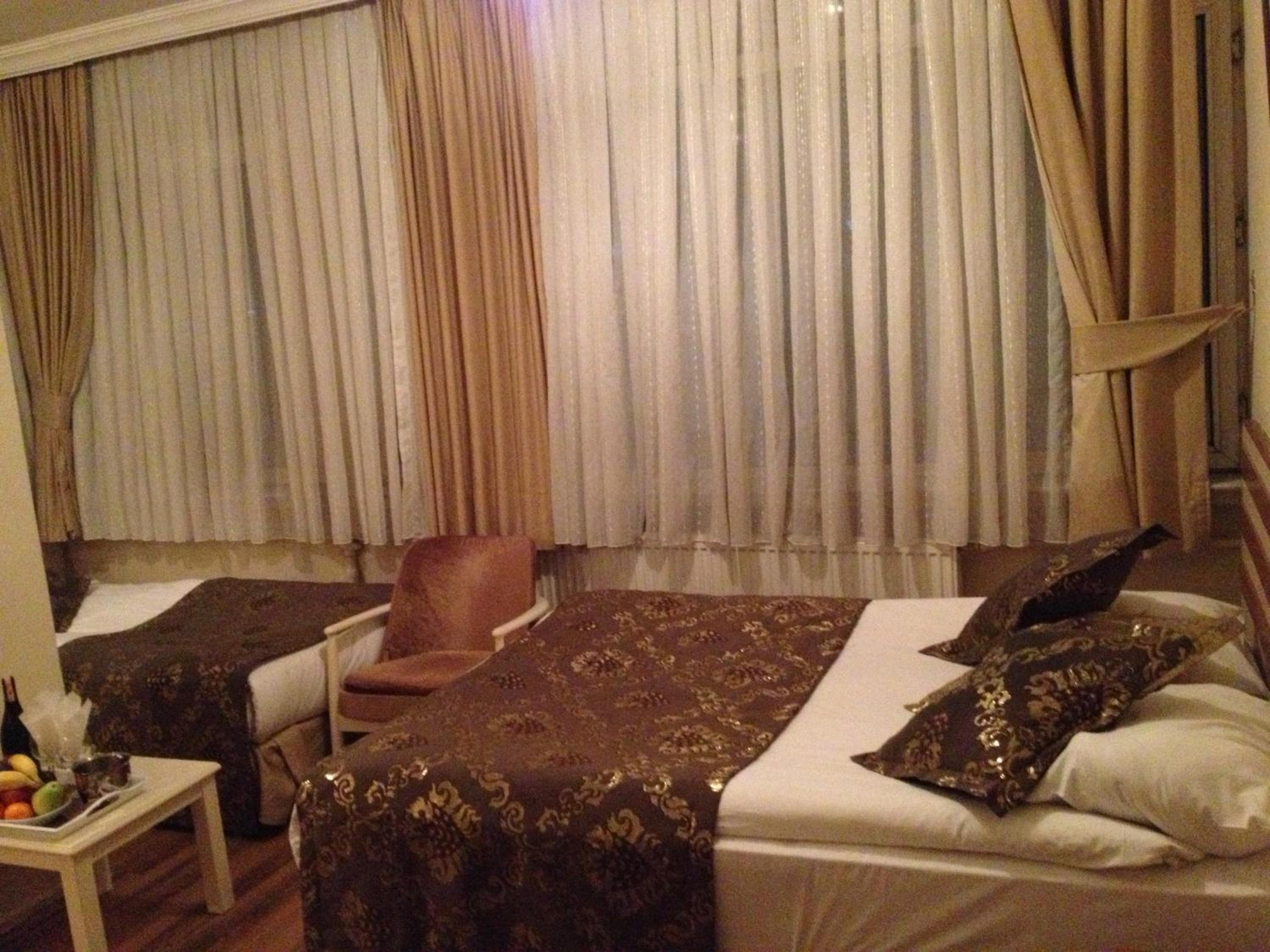 Tac Hotel - Image 86