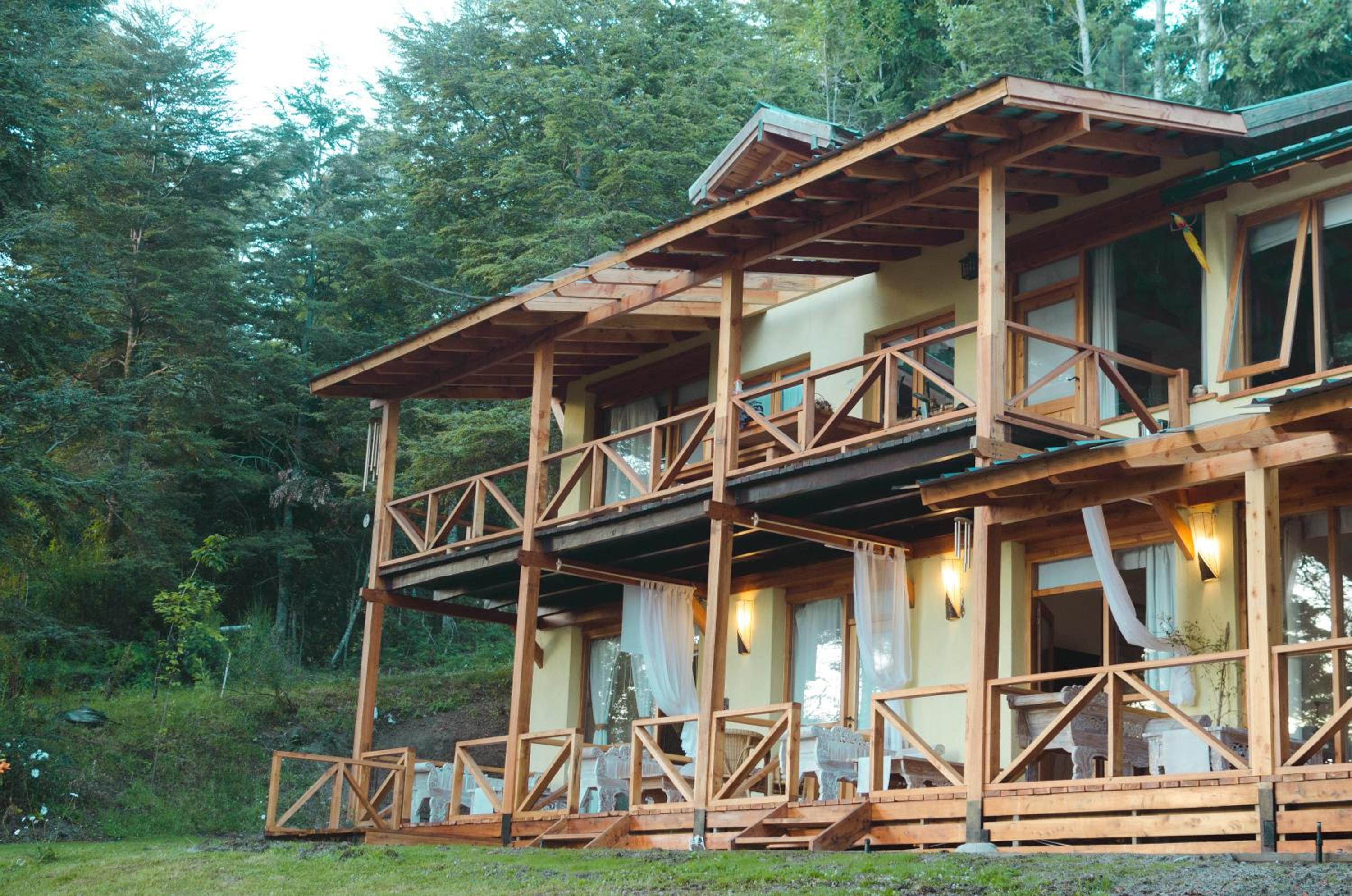 ALEHUE Casa de Montaña