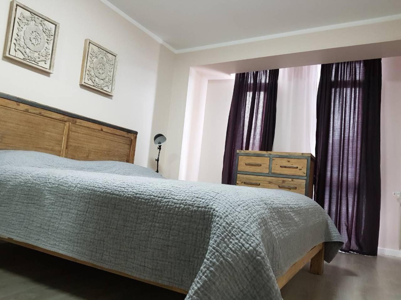 Orbi Palace Deluxe Apartment 502 view 4