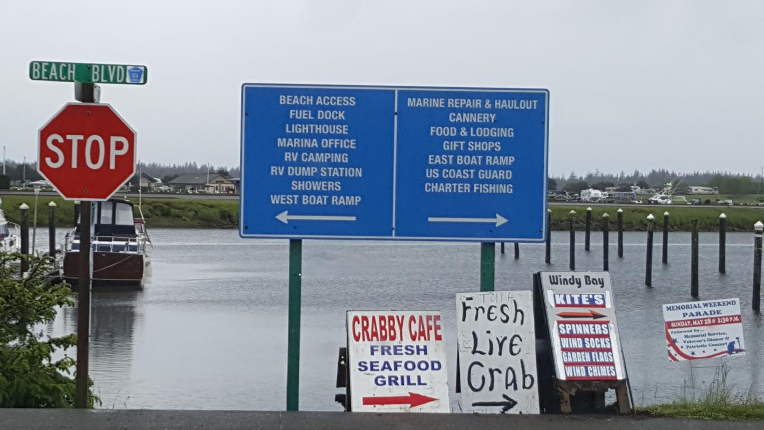 Winchester Bay Inn