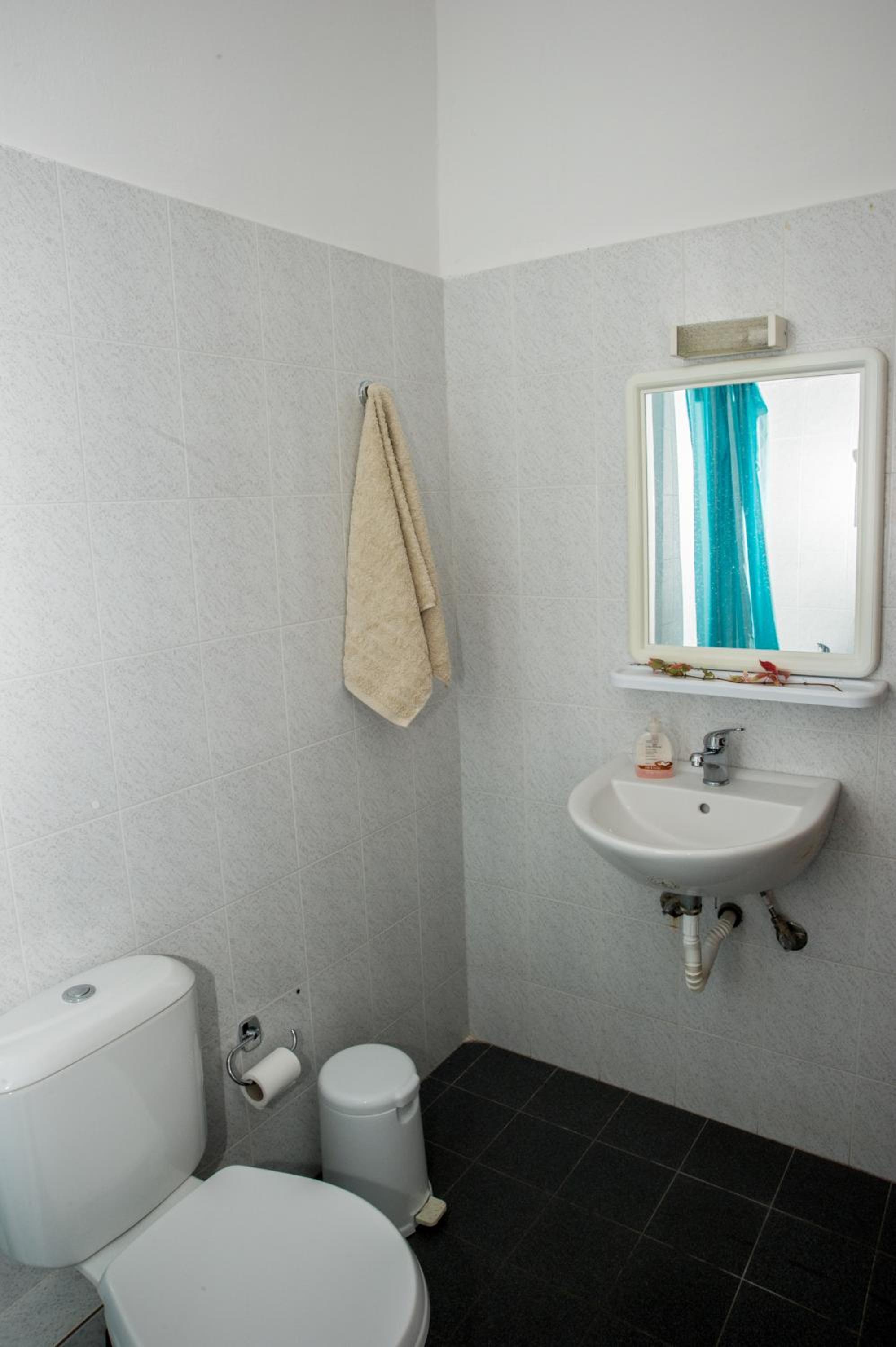 Niki Apartments
