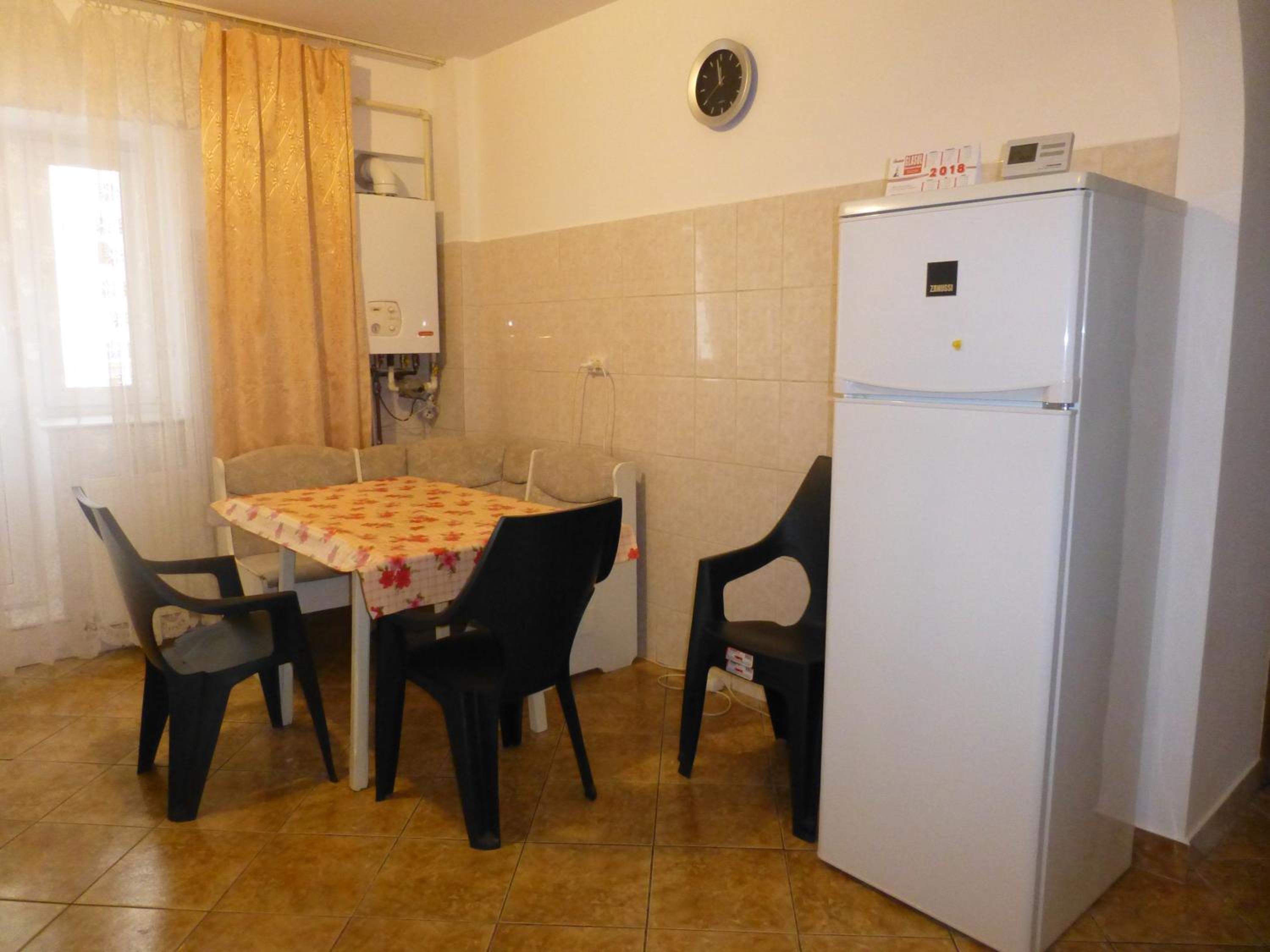 Apartament Zippi Republicii RHBM view 2