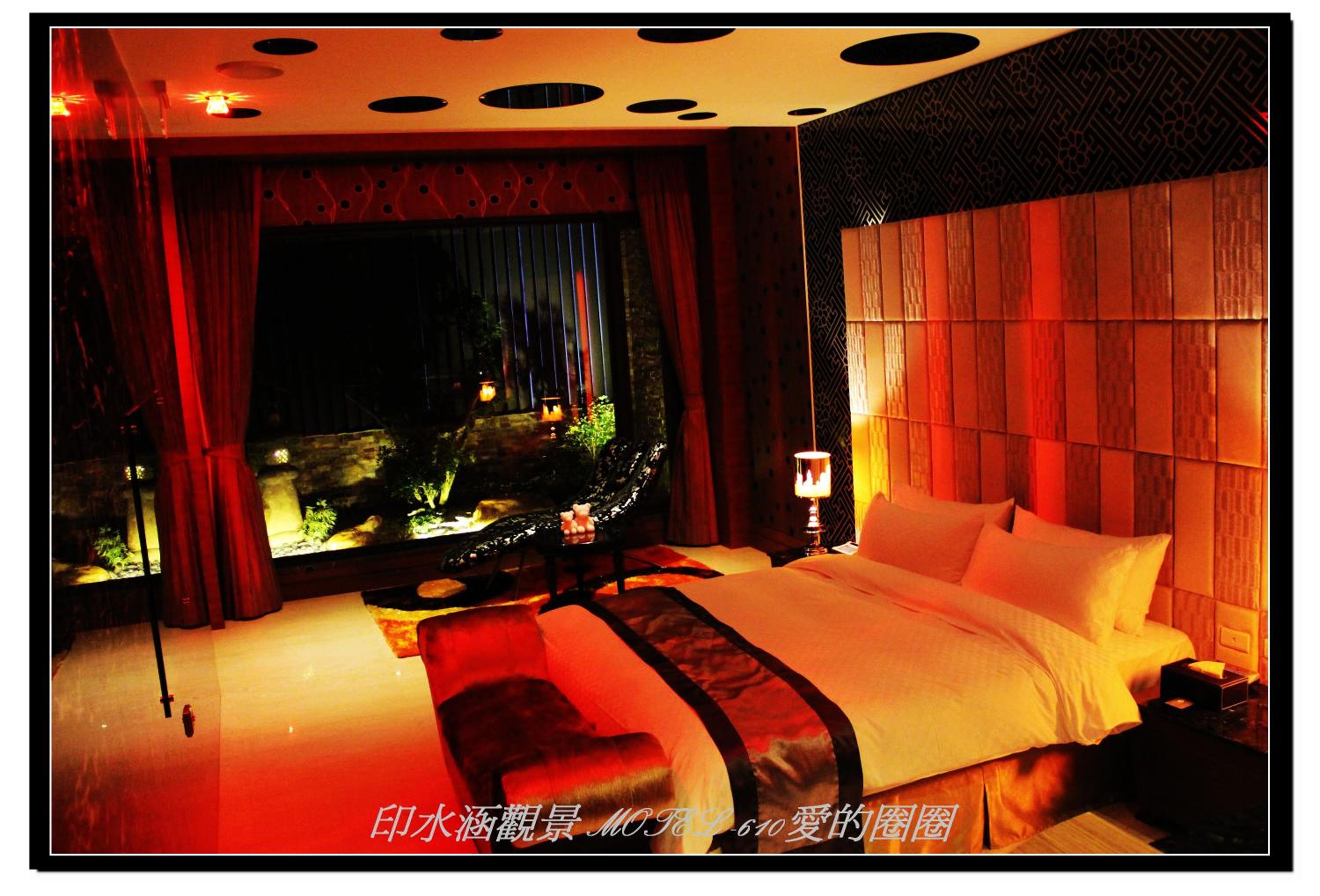 Photo 42